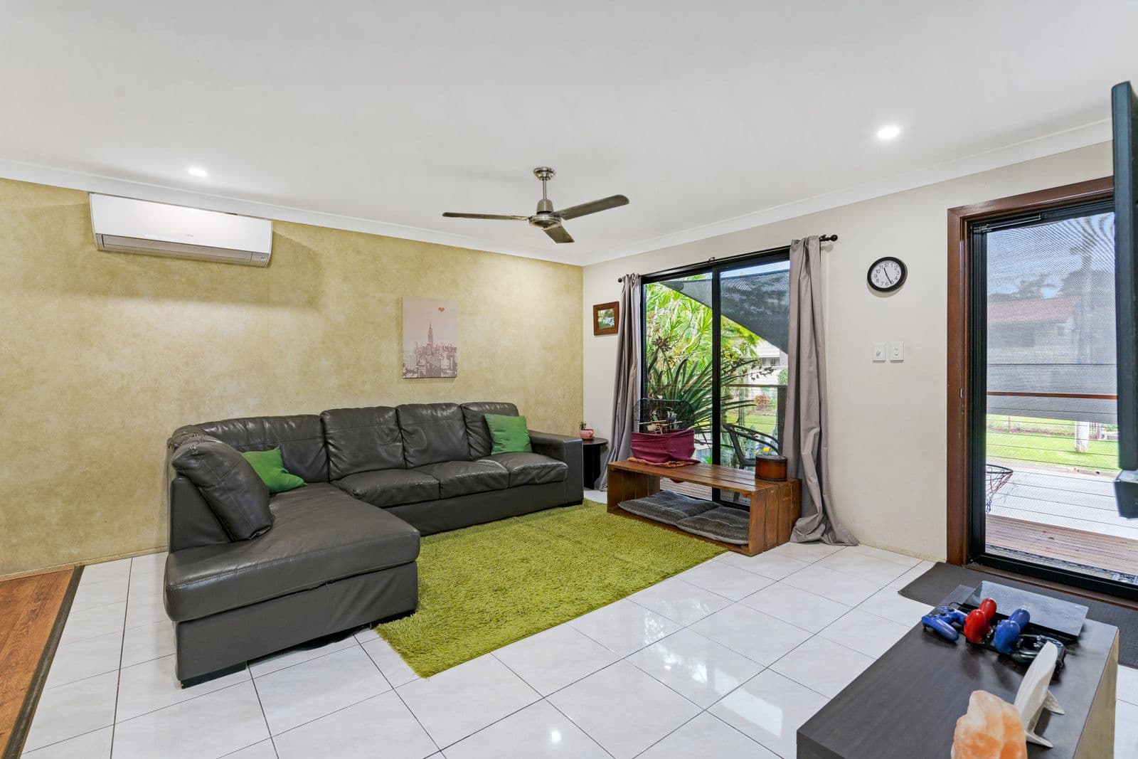 10 Paradise Street, Nerang QLD 4211, Nerang - Thumbnail 8