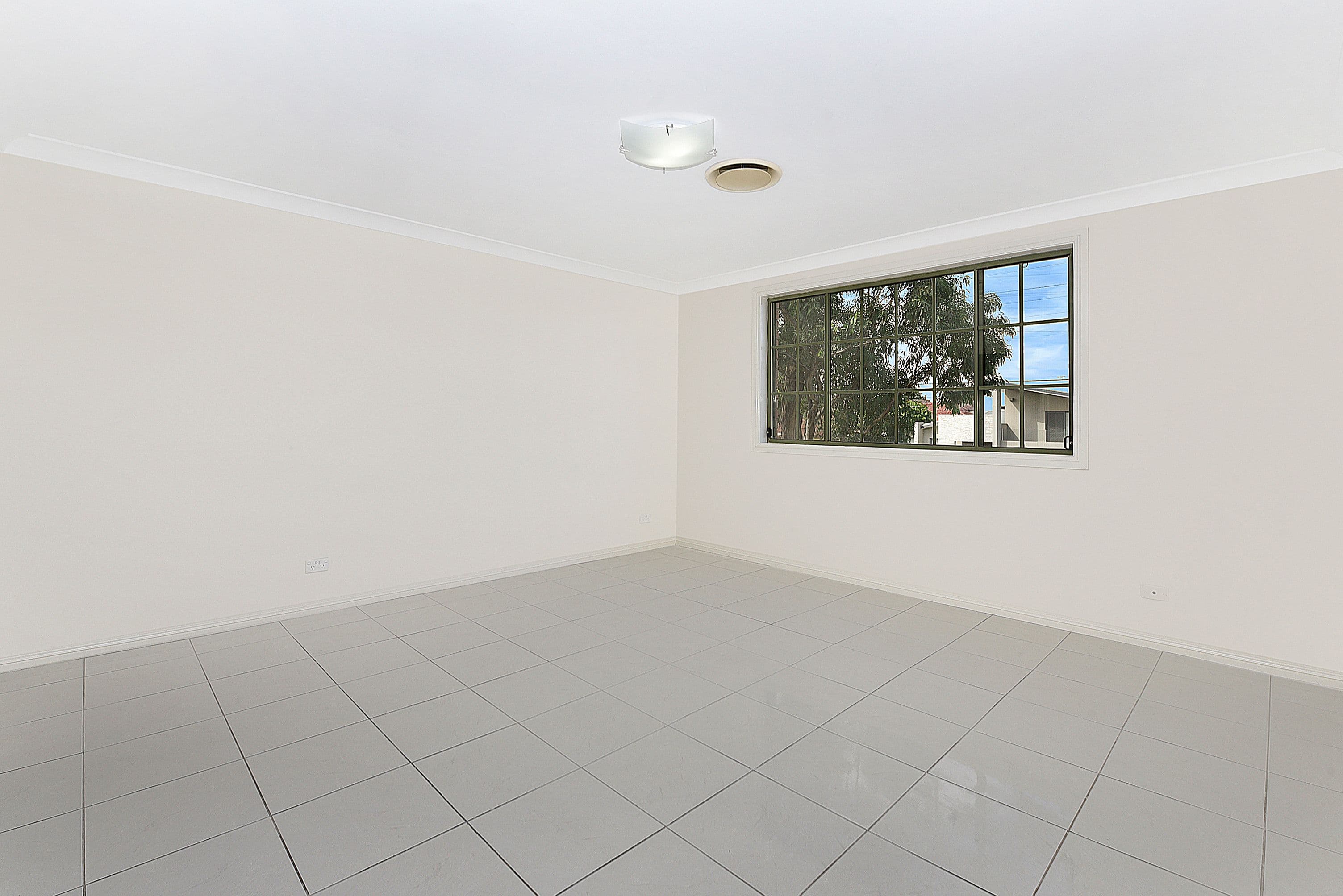 23 Lavender Place, Fairfield West - Thumbnail 6