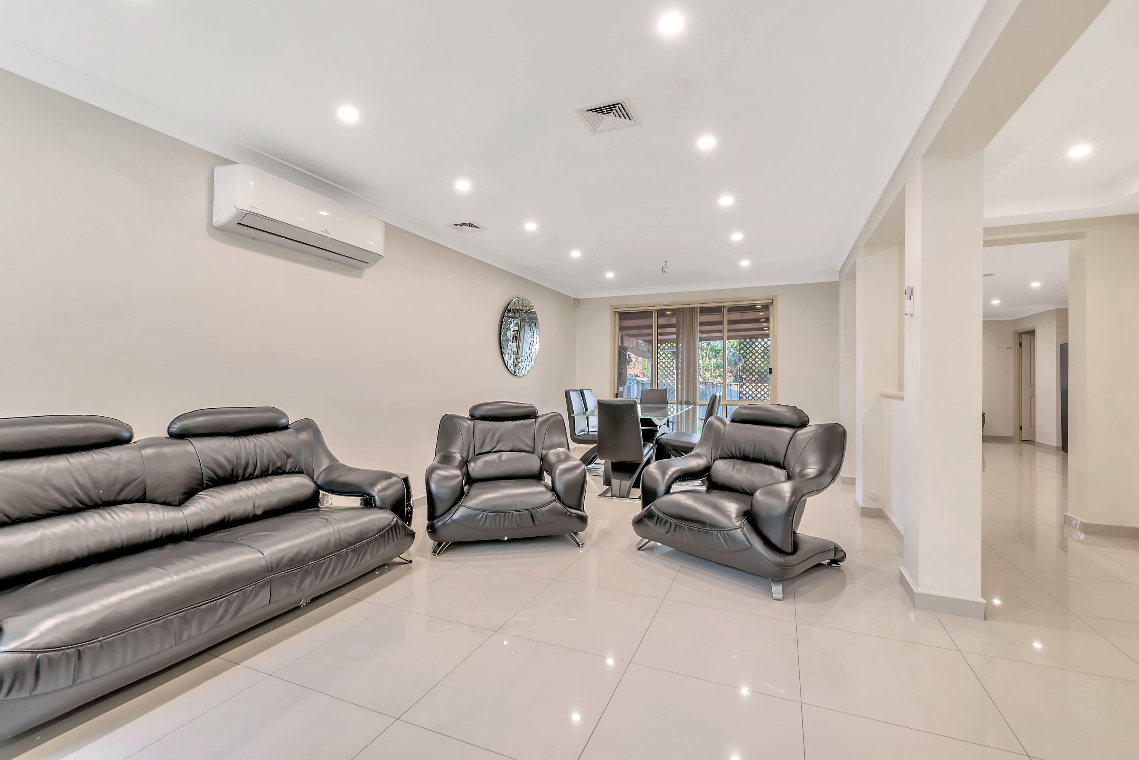 3 Rabett Crescent, Horningsea Park - Thumbnail 4