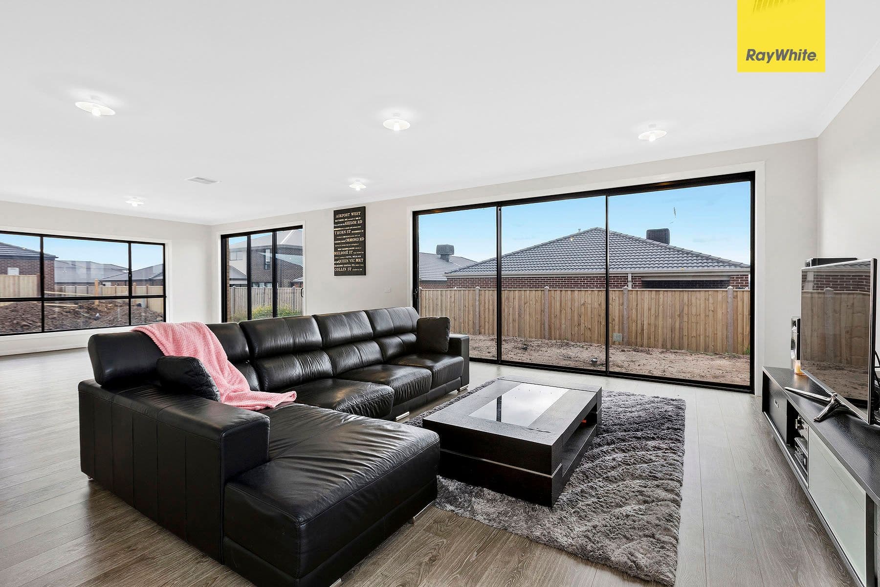 55 Inkerman Crescent, Mickleham VIC 3064, Mickleham - Thumbnail 6