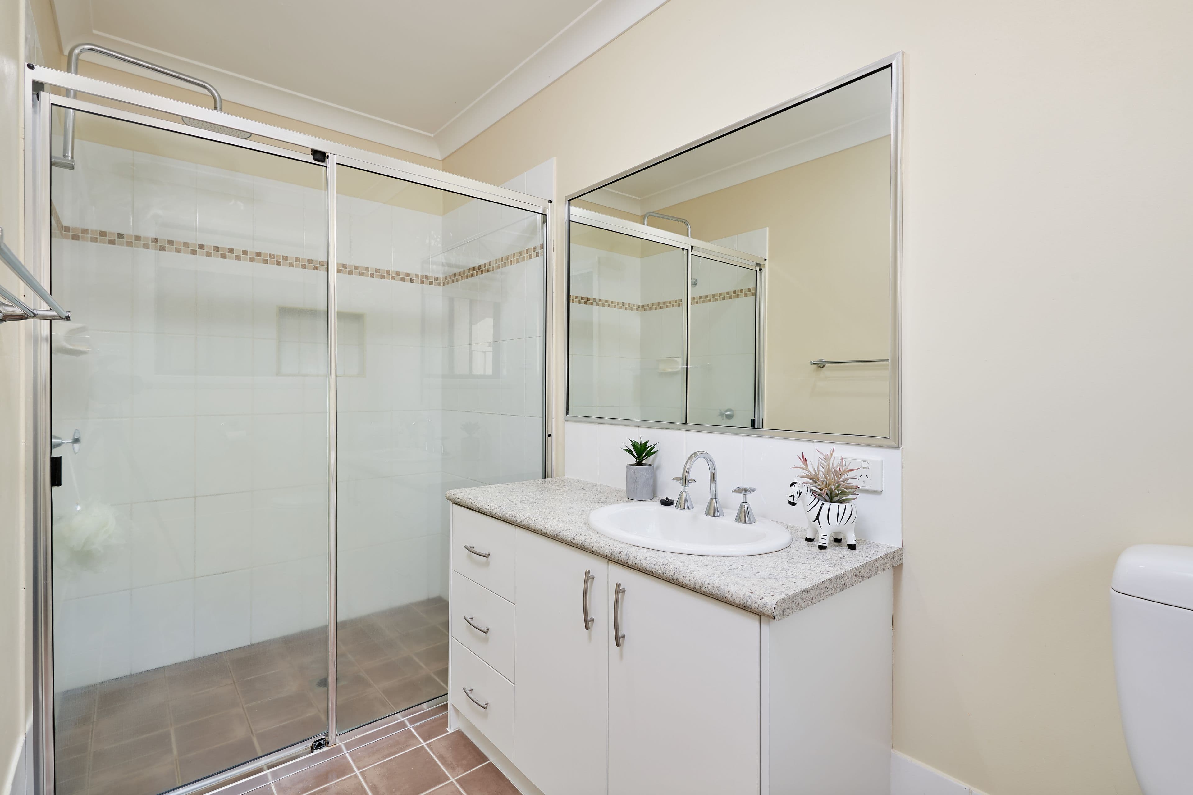 10 Bedervale Street, Bourkelands NSW 2650, Bourkelands - Thumbnail 6