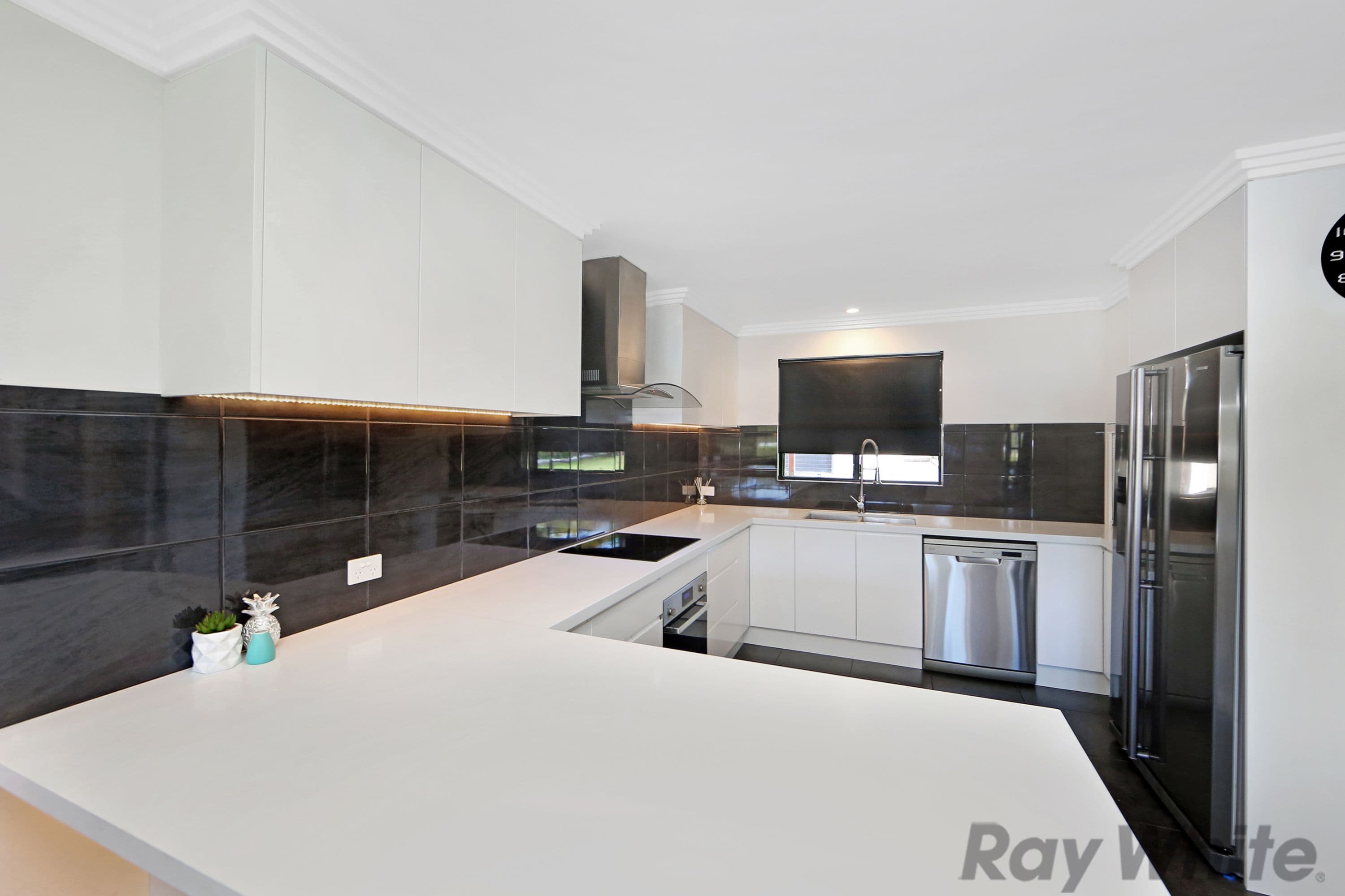 12 Arcadia Avenue, Lake Munmorah - Thumbnail 7