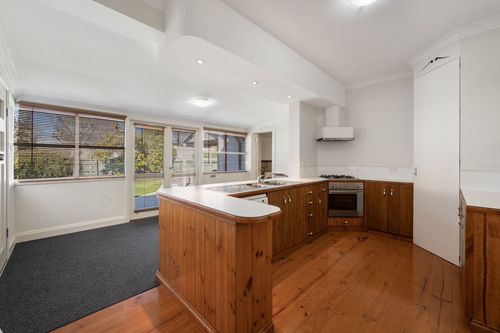 10 Charles Street, Mount Gambier SA 5290, Mount Gambier - Thumbnail 5