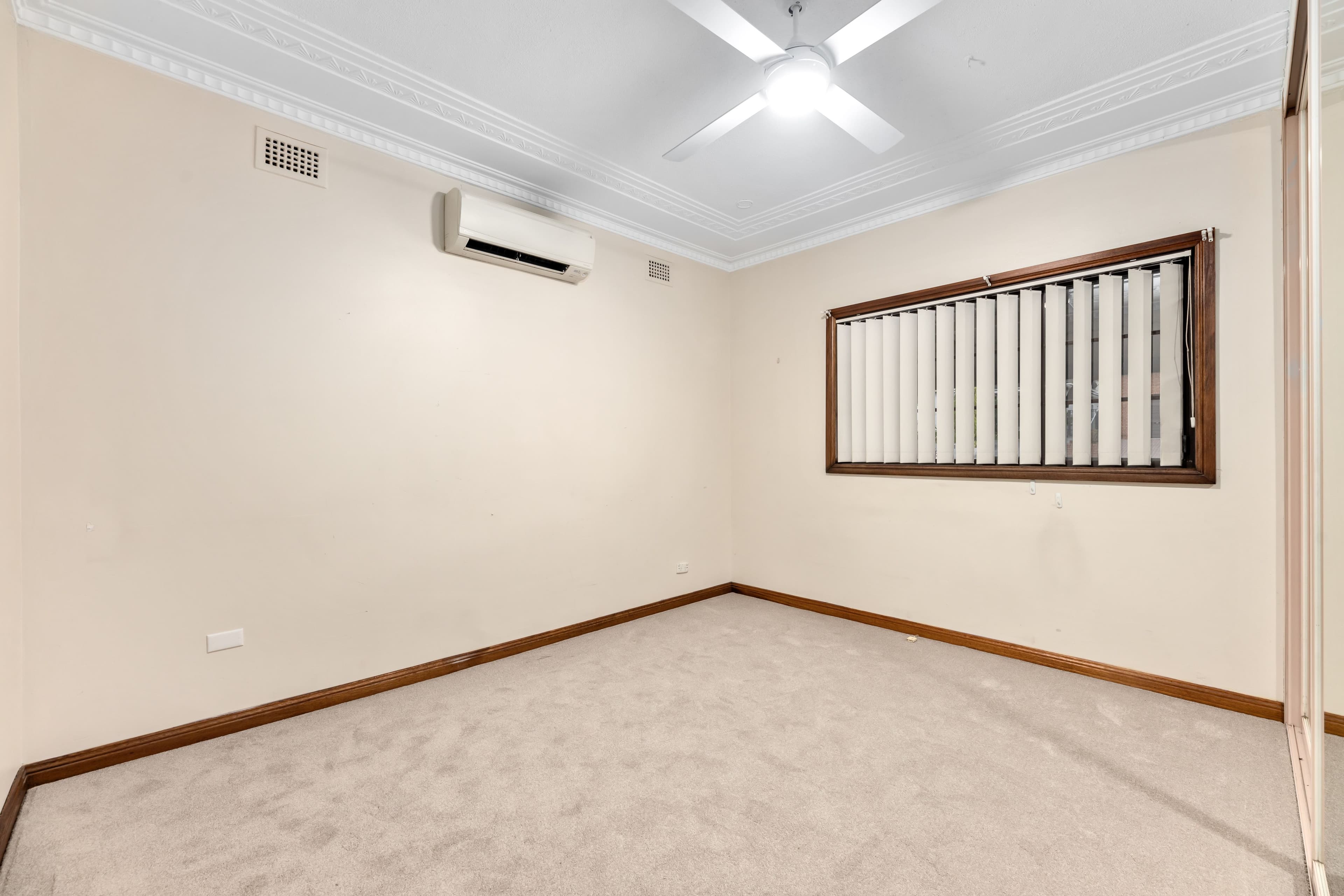 52 Albion Street, Roselands NSW 2196, Roselands - Thumbnail 8