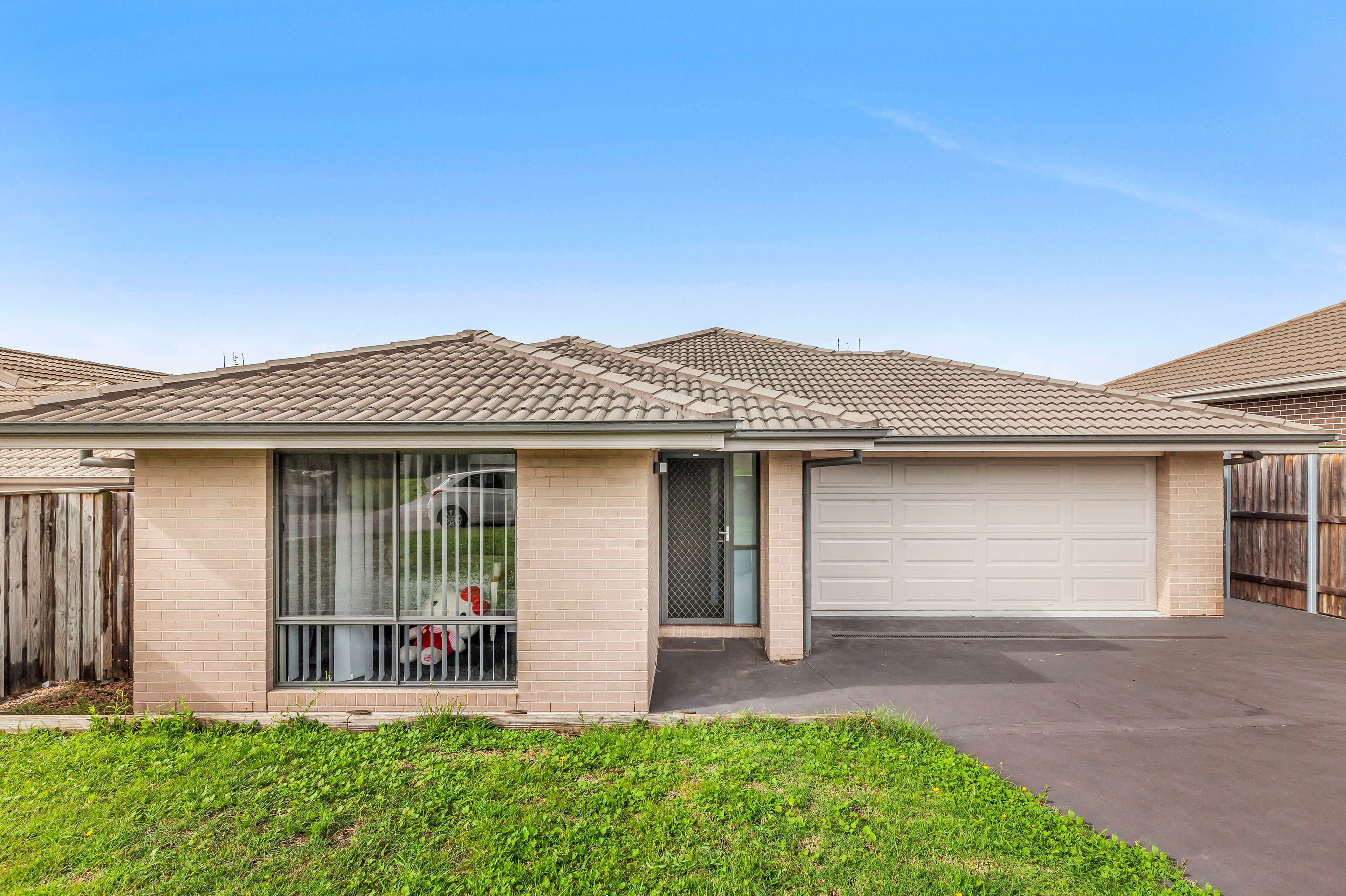 4 Grebe Street, Aberglasslyn NSW 2320, Aberglasslyn - Image 1
