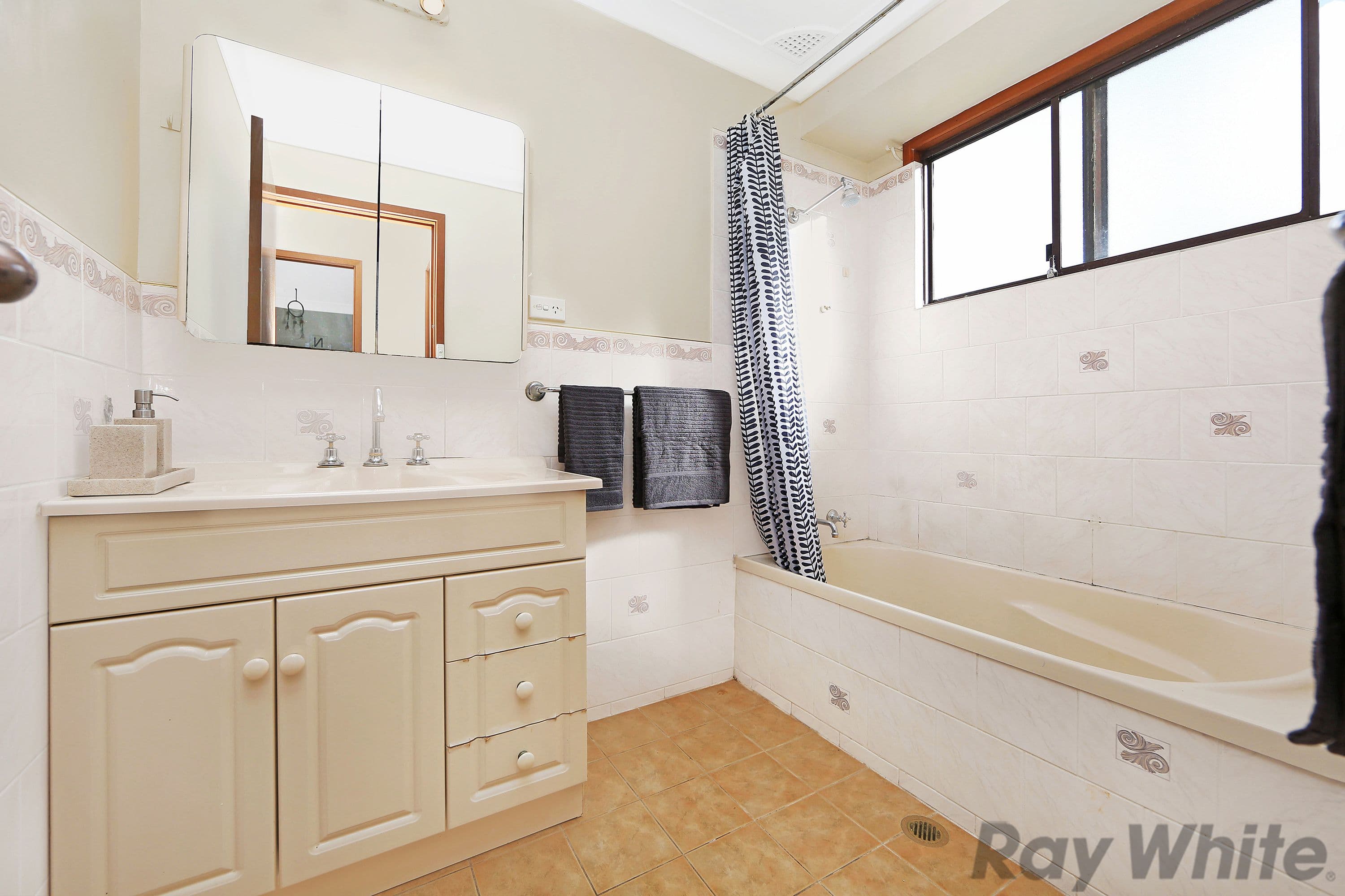 2 Woods Avenue, San Remo - Thumbnail 7
