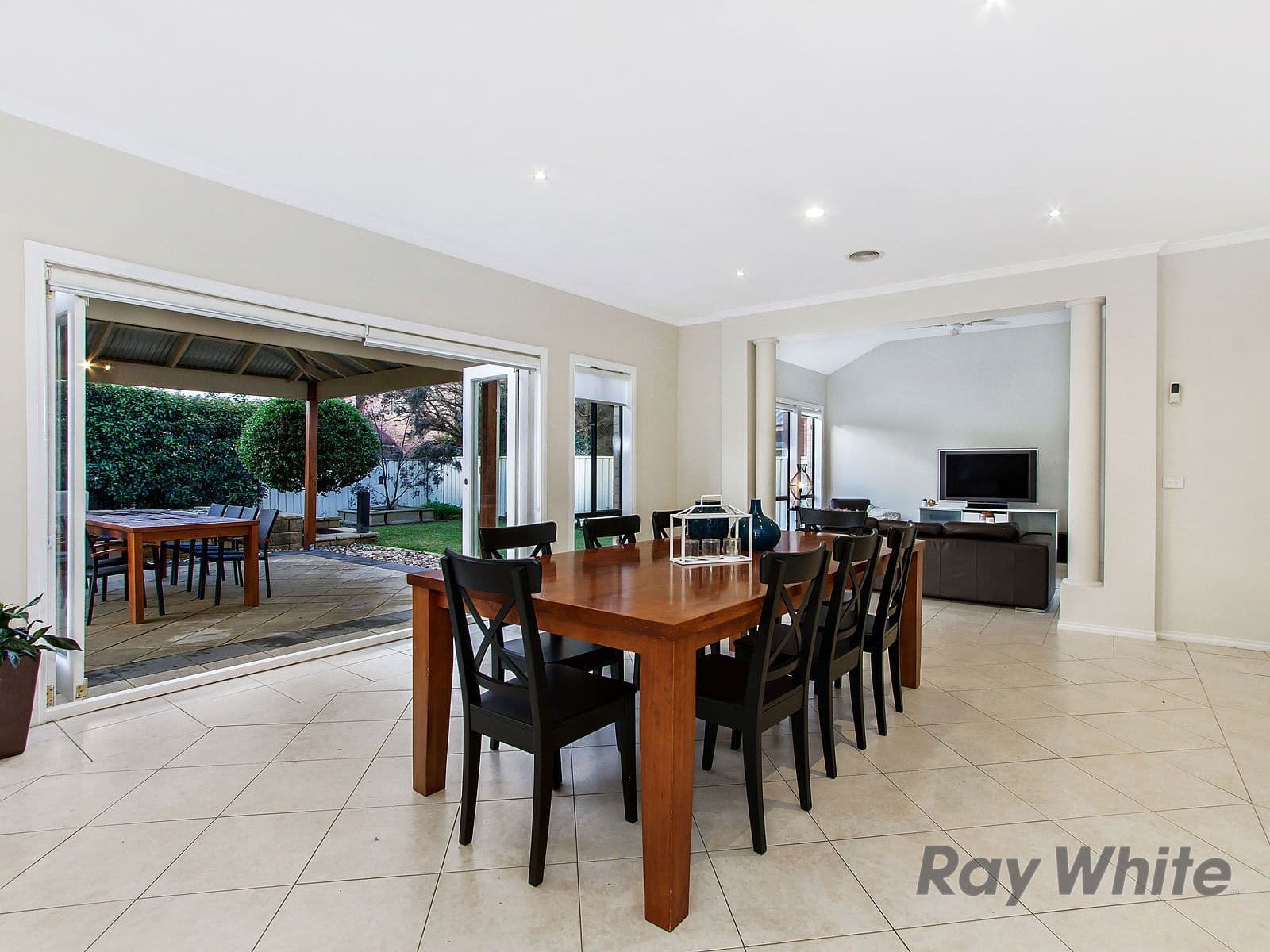 3 Eppalock Circuit, Caroline Springs VIC 3023, Caroline Springs - Thumbnail 4