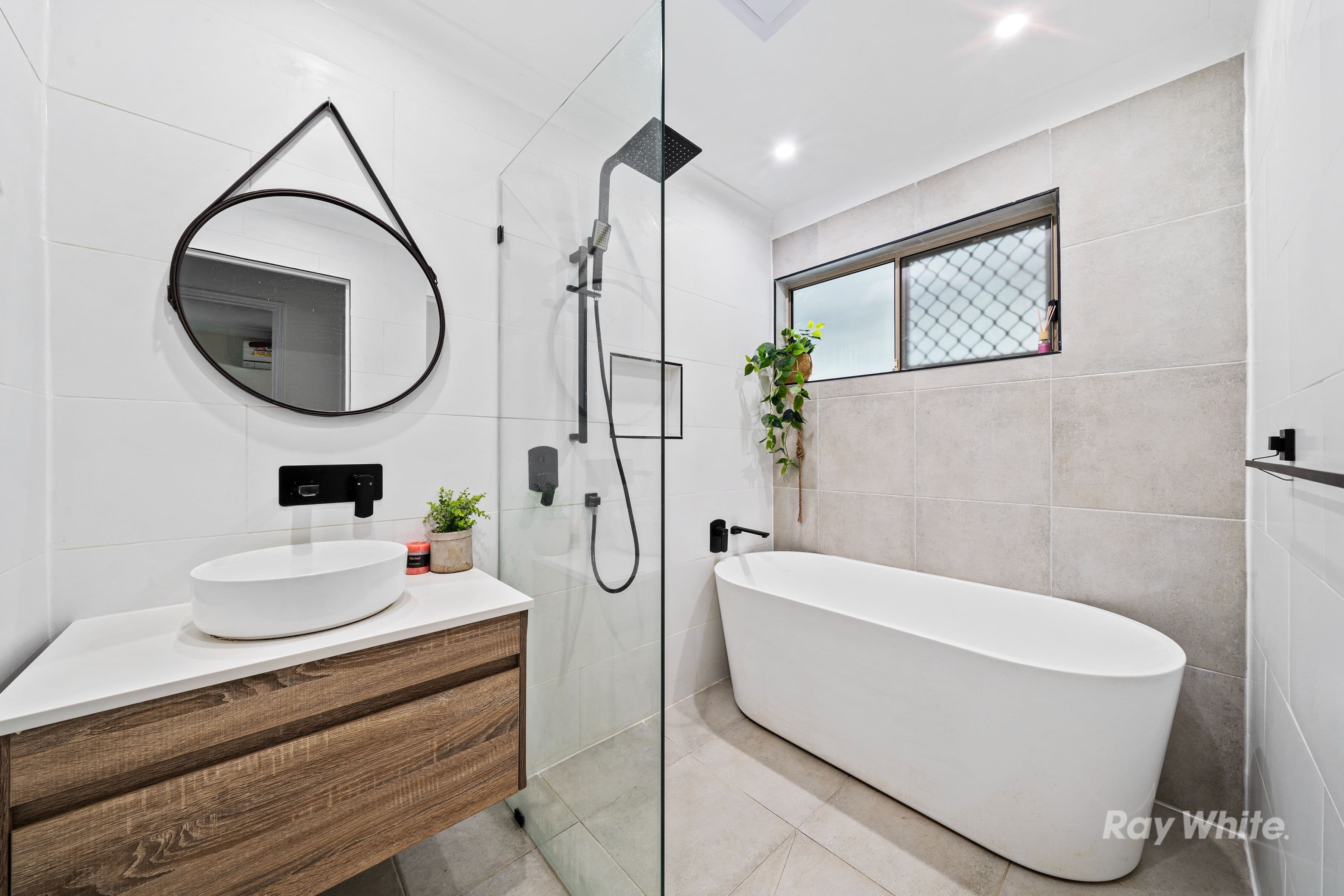 4 Harrier Avenue, Loganholme QLD 4129, Loganholme - Thumbnail 5