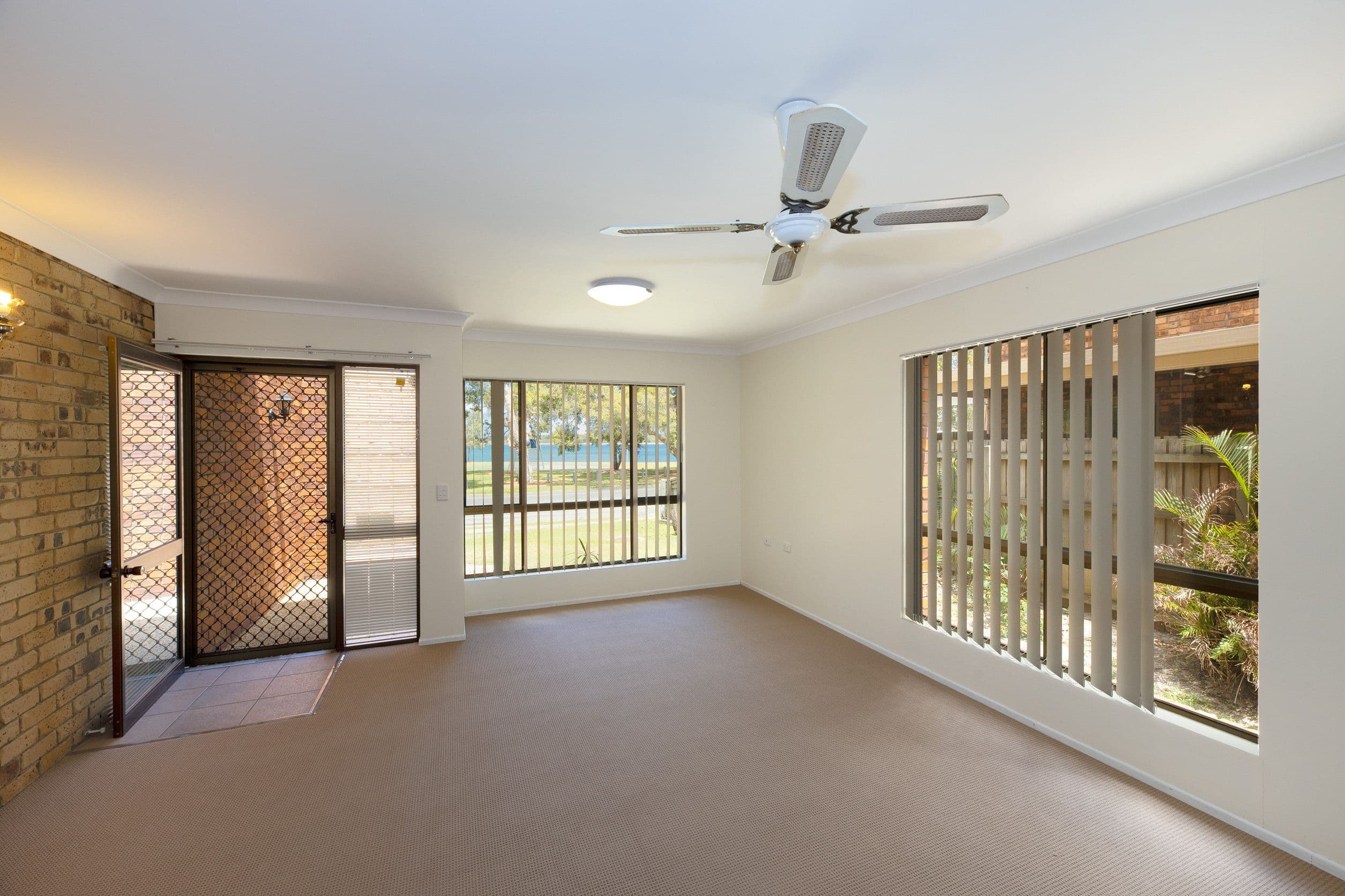 81 Sylvan Beach Esplanade, Bellara QLD 4507, Bellara - Thumbnail 5