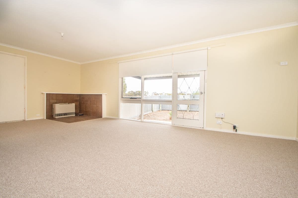 12 Speed Avenue, Streaky Bay SA 5680, Streaky Bay - Thumbnail 3