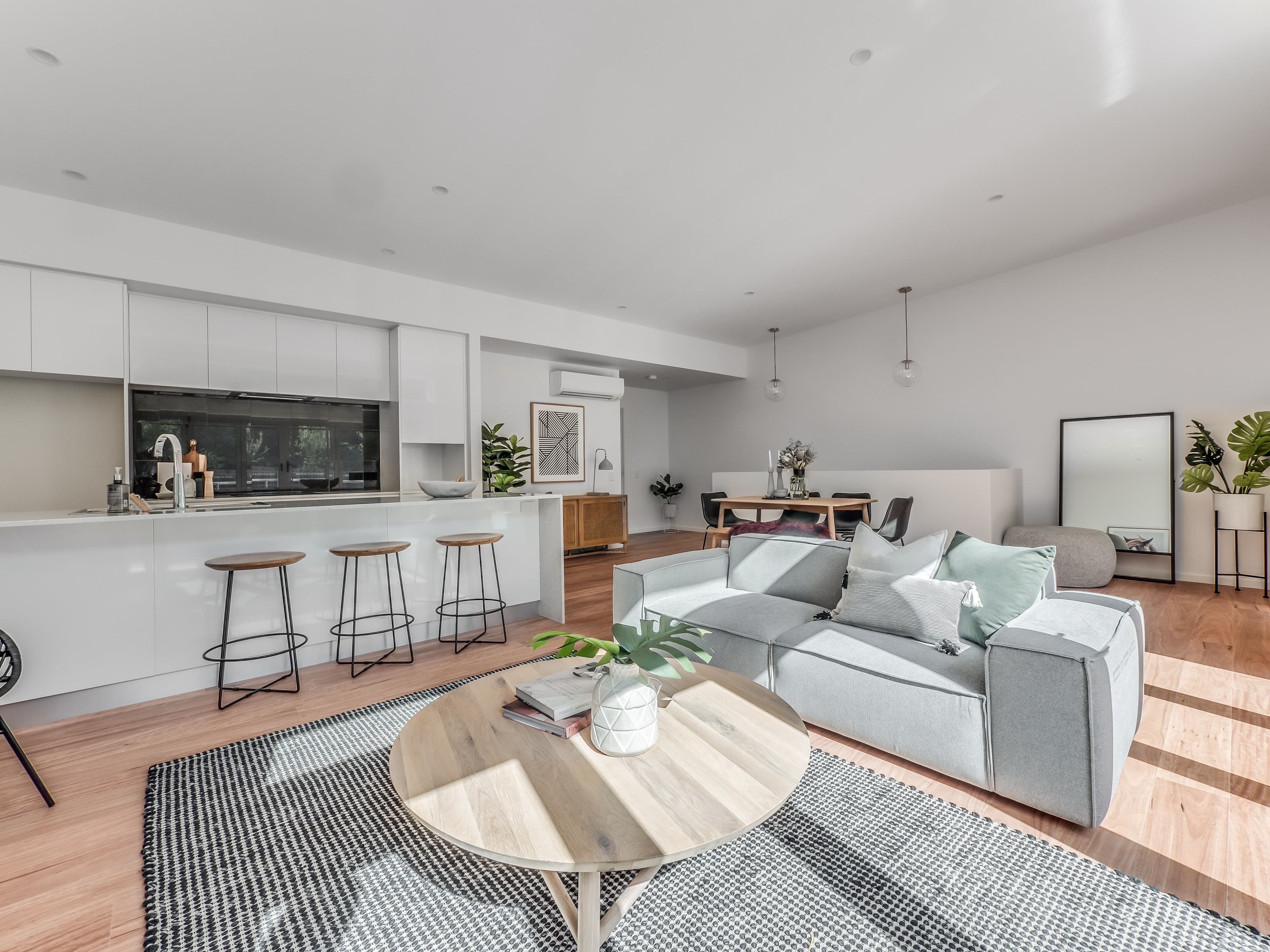 2/337 Churchill Avenue, Sandy Bay TAS 7005, Sandy Bay - Thumbnail 4