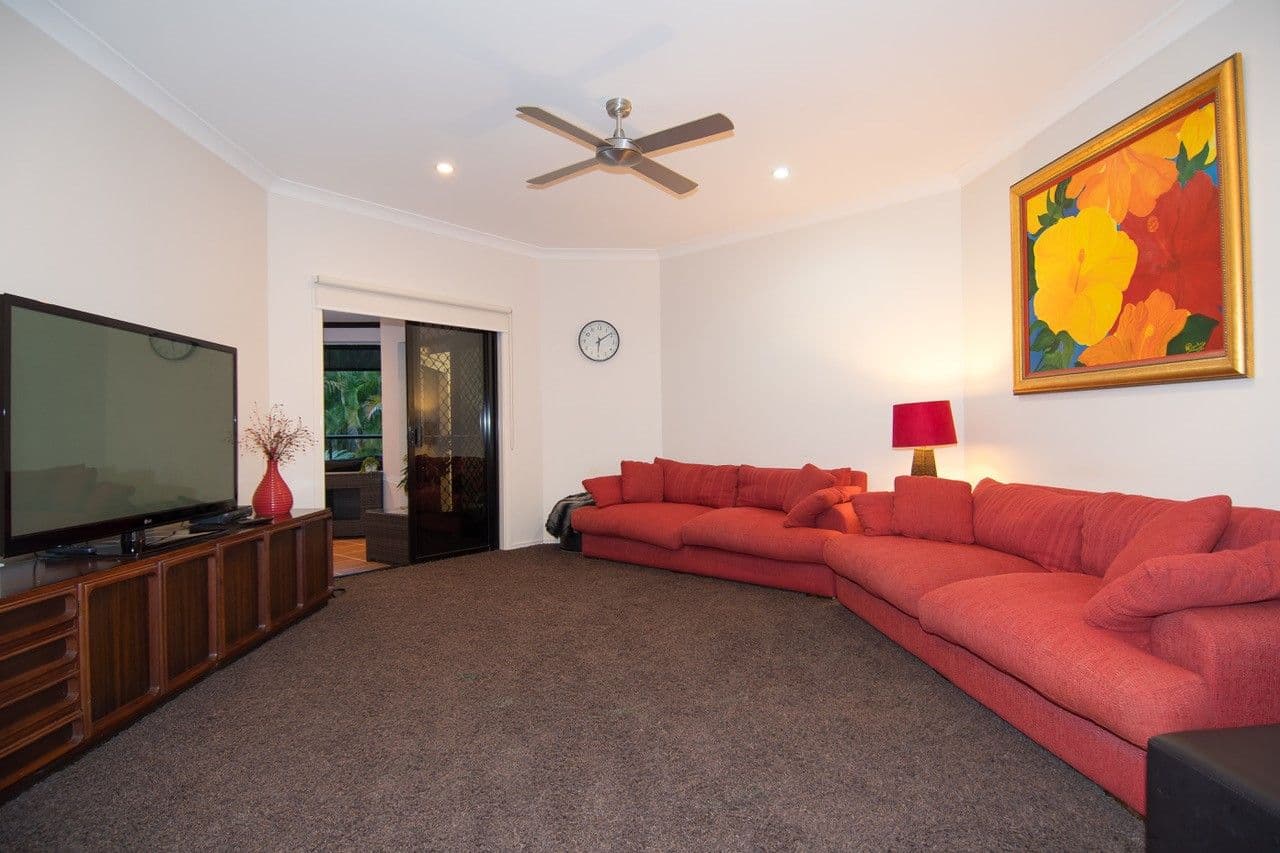 12 Zeller Crescent, Arundel QLD 4214, Arundel - Thumbnail 5