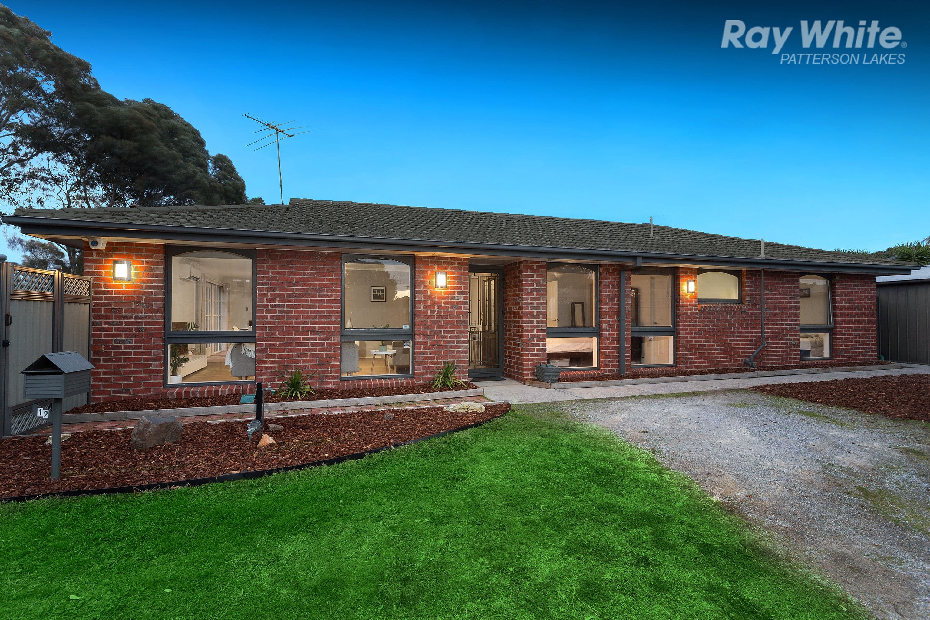 12 Kurrawa Crescent, Patterson Lakes VIC 3197, Patterson Lakes - Thumbnail 2