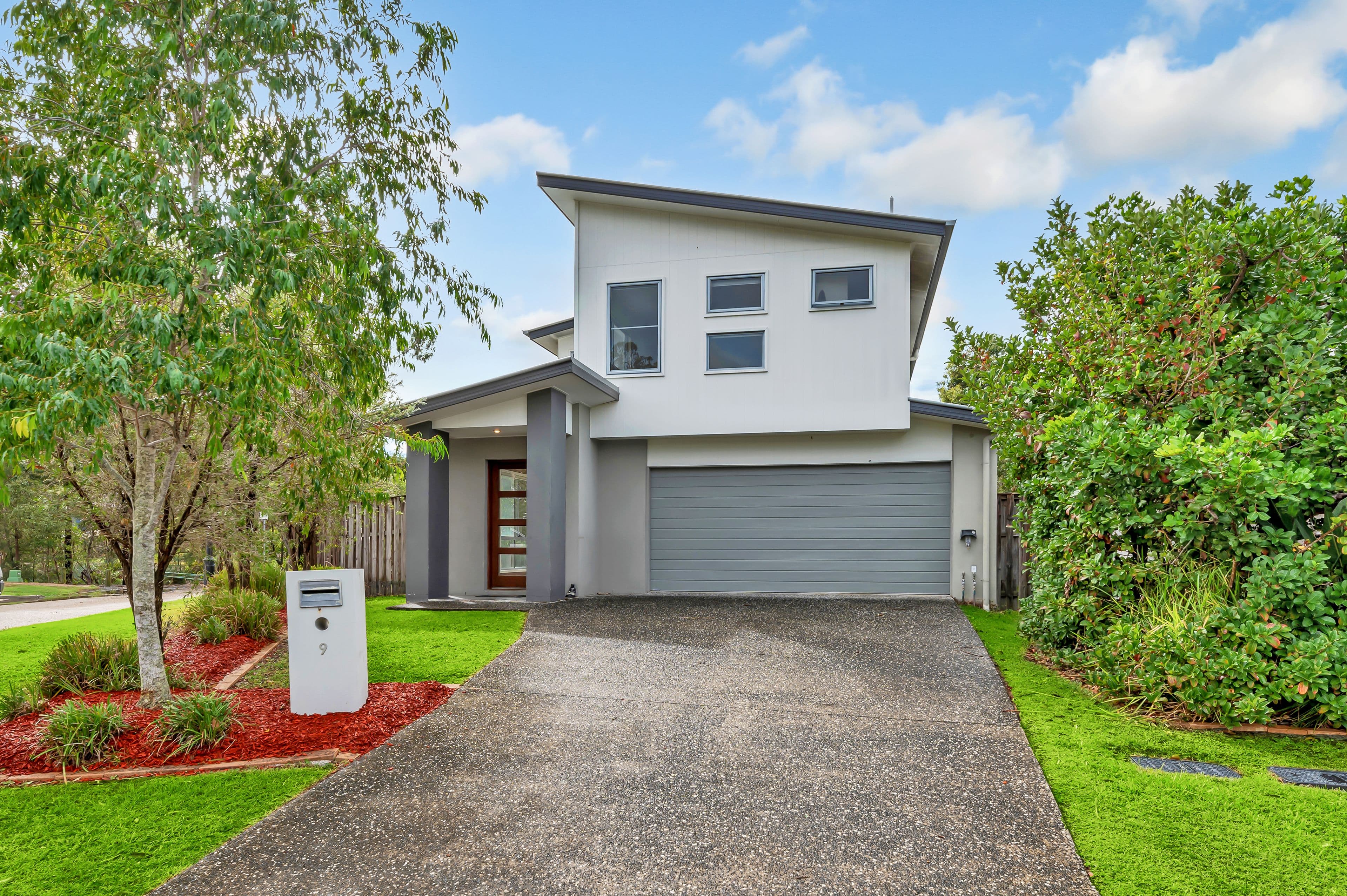 9 Gannet Place, Upper Coomera QLD 4209, Upper Coomera - Thumbnail 2