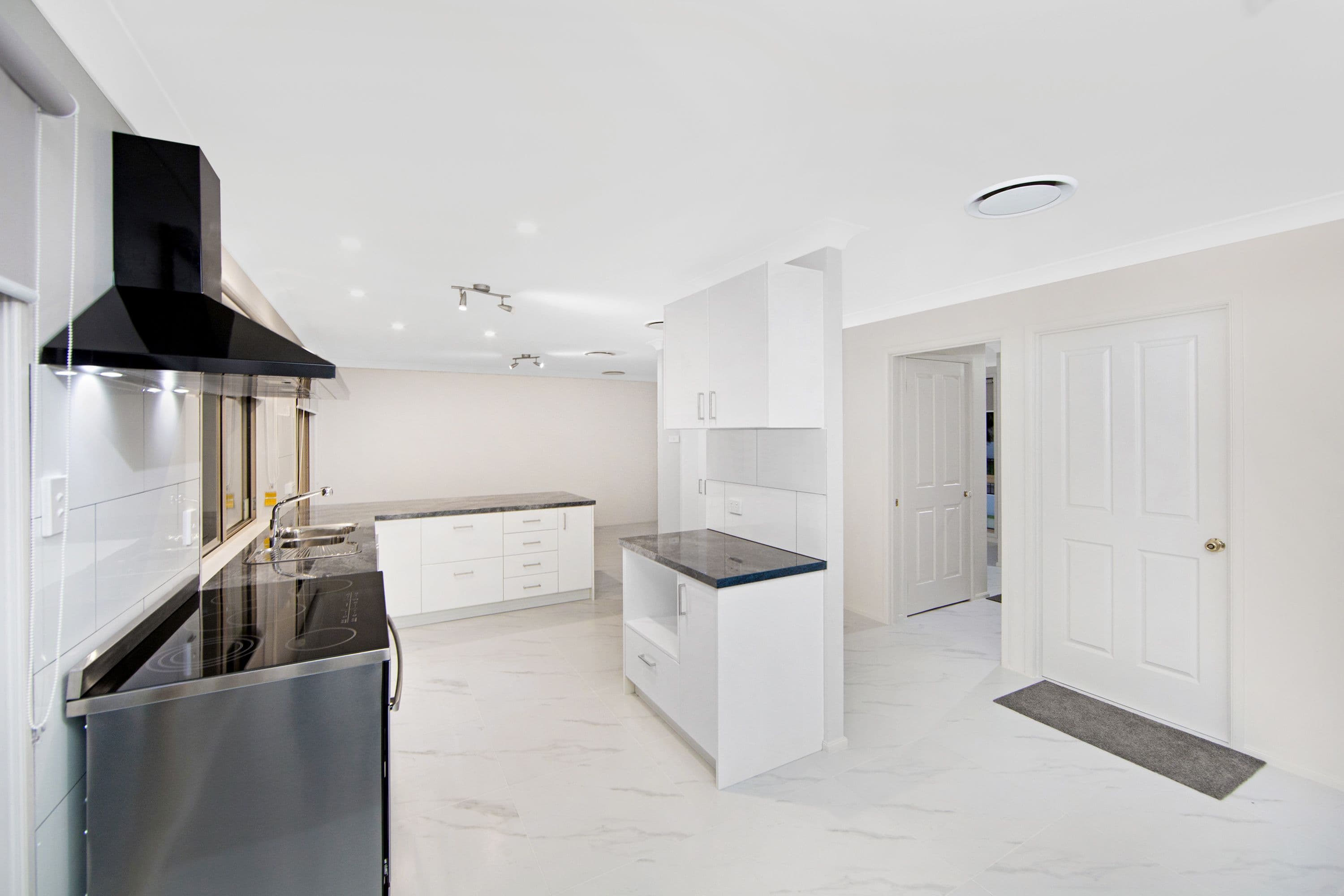 9 Marsden Road, Blue Haven - Thumbnail 4