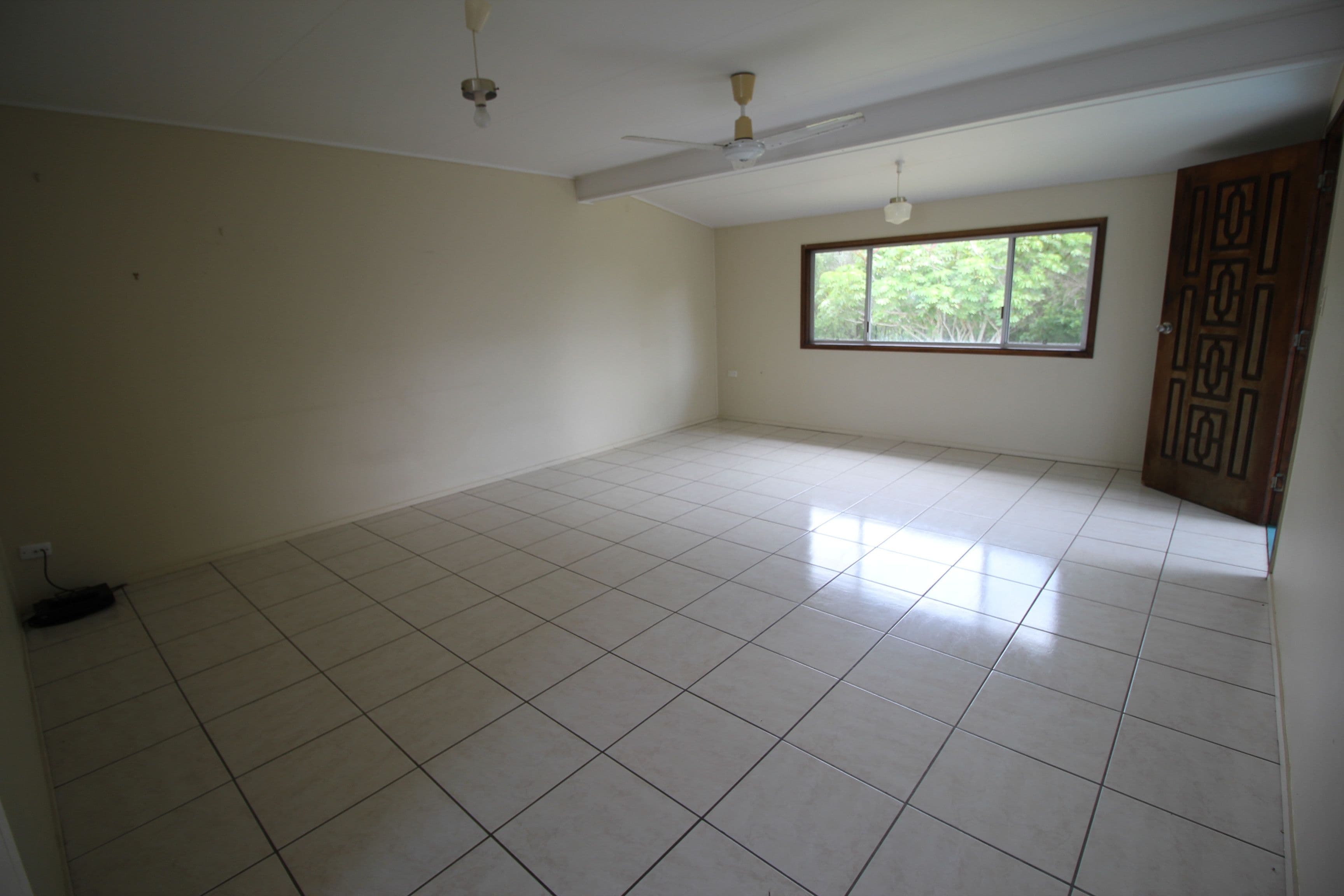 2 Dolphin Crescent, Taylors Beach QLD 4850, Taylors Beach - Thumbnail 2