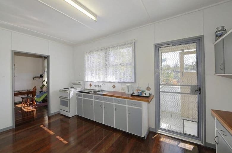 93 Boys Avenue, Maryborough QLD 4650, Maryborough - Thumbnail 3