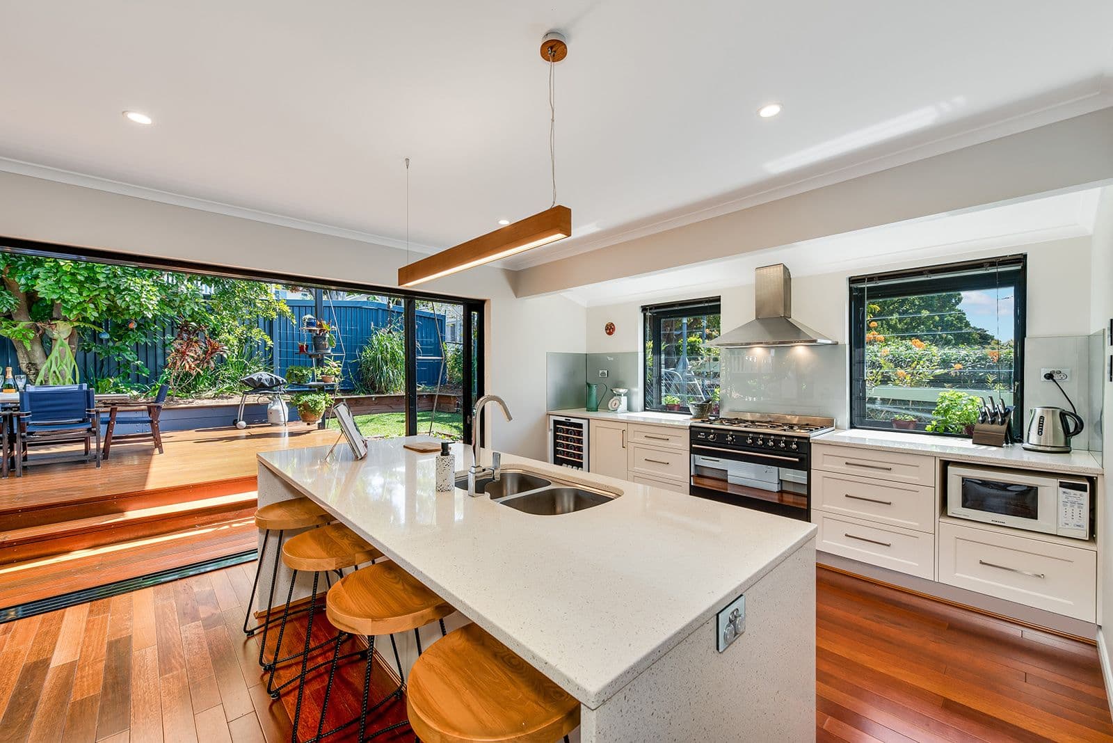 47 Arura Street, Mansfield QLD 4122, Mansfield - Thumbnail 4