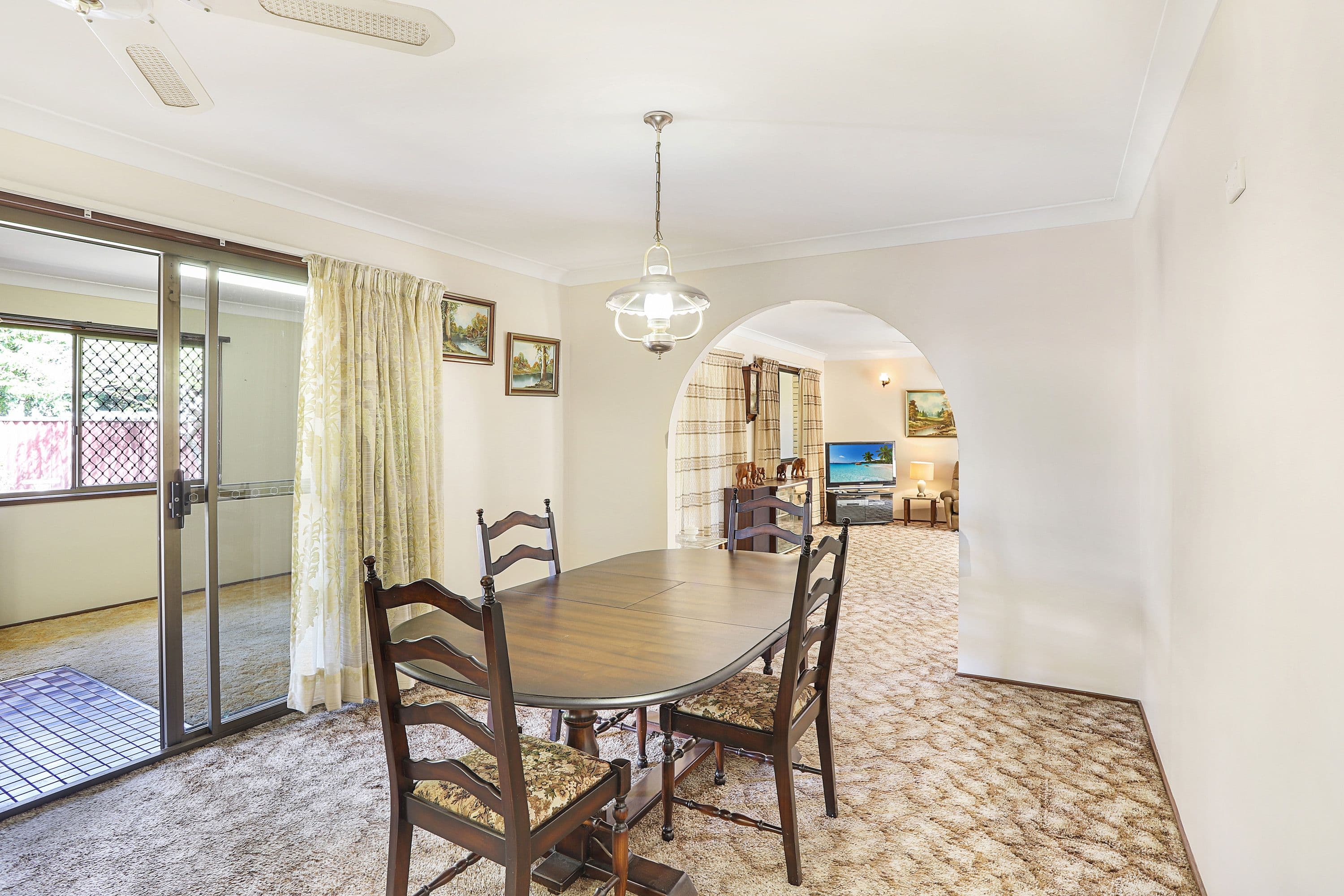 194 Tallebudgera Drive, Palm Beach QLD 4221, Palm Beach - Thumbnail 5