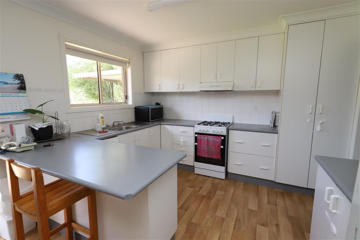 13 Martin Place, Tumut NSW 2720, Tumut - Thumbnail 6