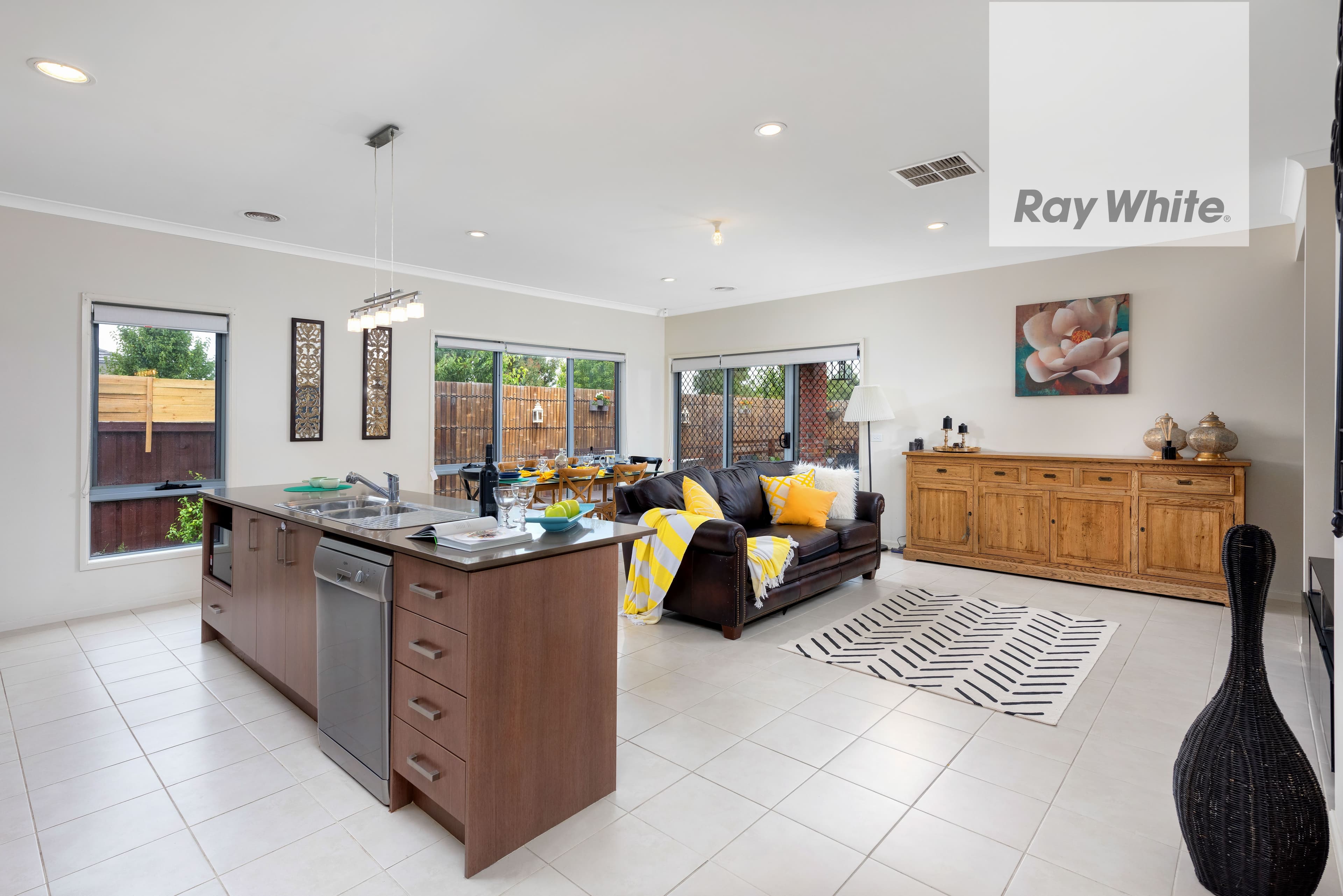 20 Serendip Avenue, South Morang VIC 3752, South Morang - Thumbnail 3
