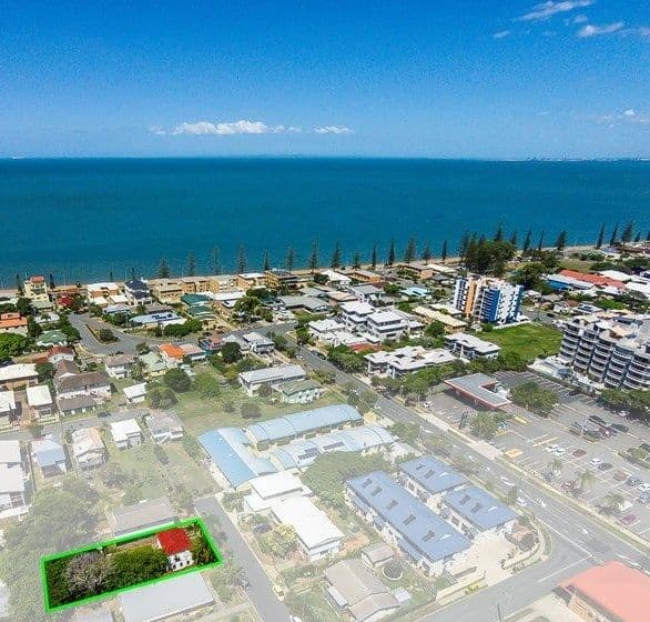 21 Wighton Street, Margate QLD 4019, Margate - Thumbnail 2