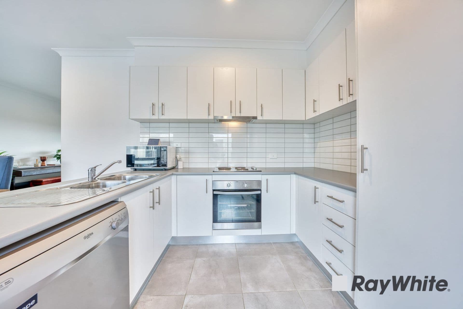 1 Hiddleston Court, Cranbourne West VIC 3977, Cranbourne West - Thumbnail 7