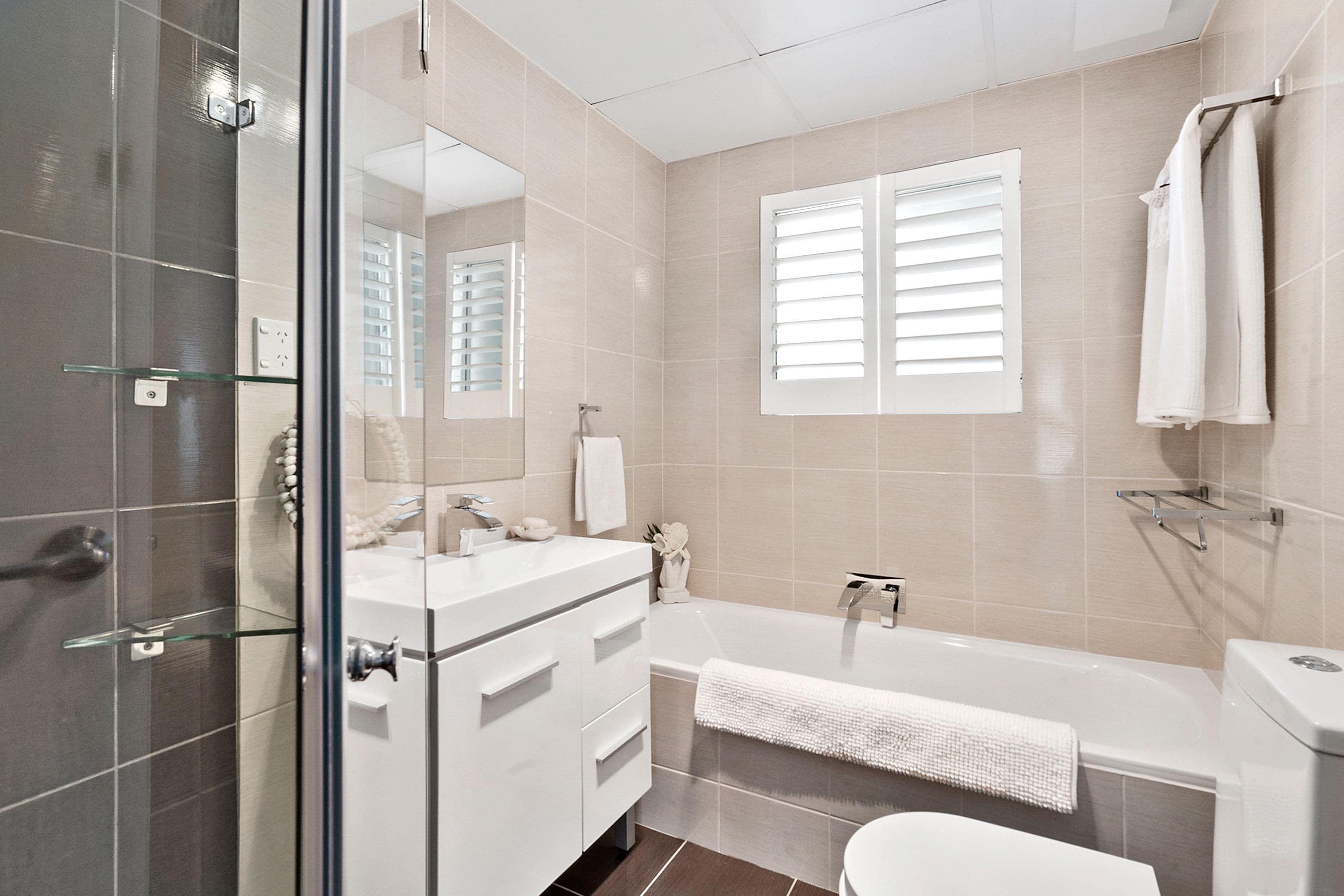 16 Clarke Street, Narrabeen NSW 2101, Narrabeen - Thumbnail 8