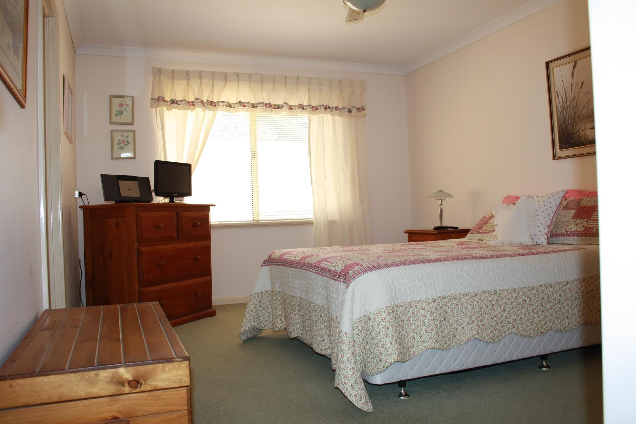 35b Harrison Street, Bluff Point WA 6530, Bluff Point - Thumbnail 3