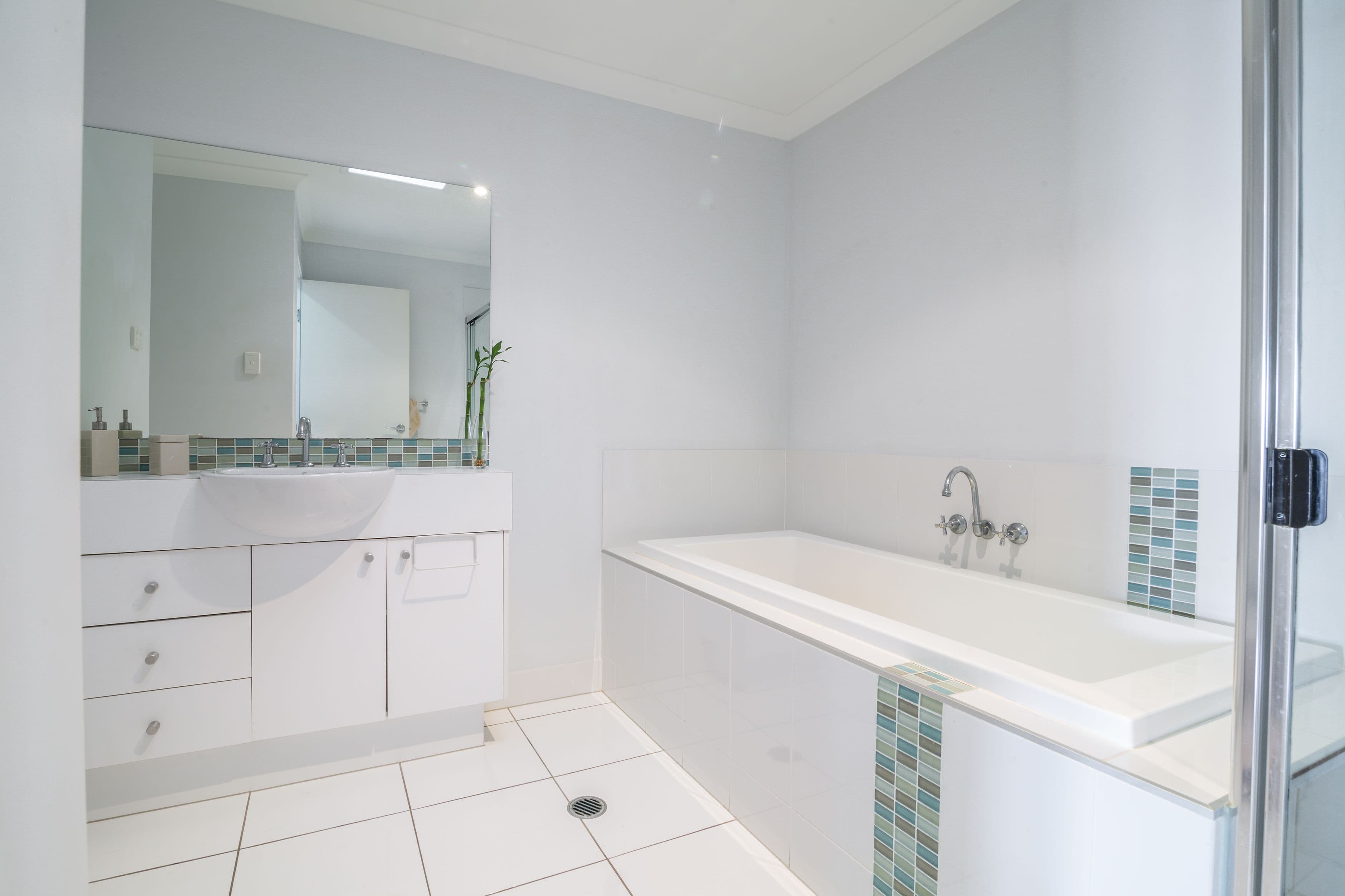 2-23 Pepper Tree Drive, Holmview QLD 4207, Holmview - Thumbnail 7