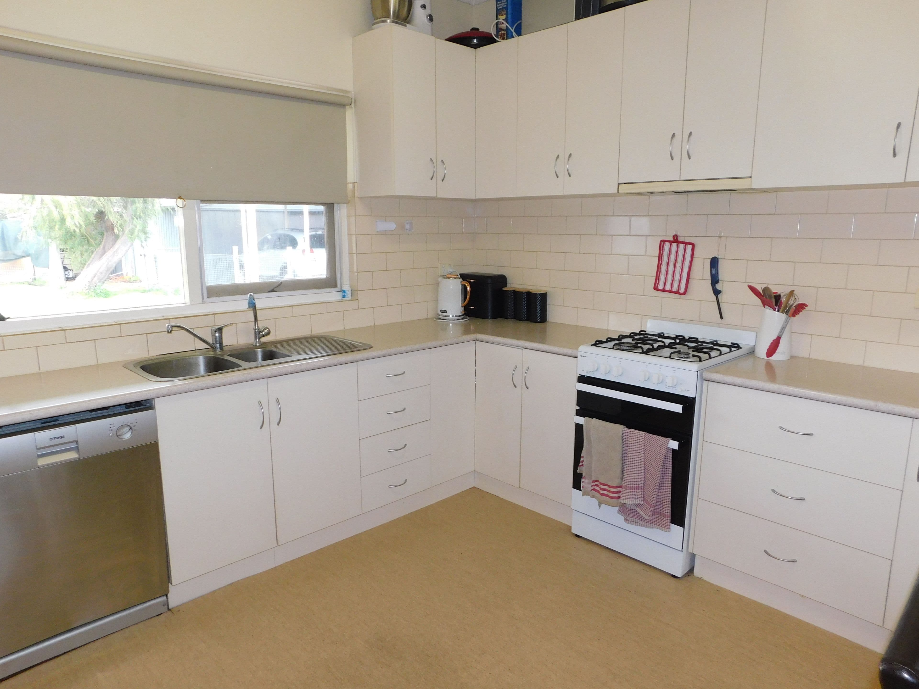 31 Cannawigara Road, Bordertown SA 5268, Bordertown - Thumbnail 2