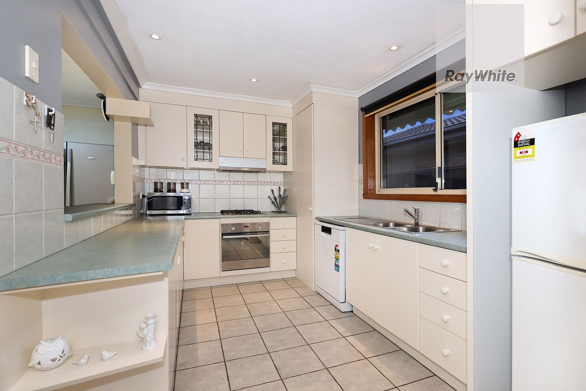 5 Vaucluse Avenue, Gladstone Park VIC 3043, Gladstone Park - Thumbnail 6