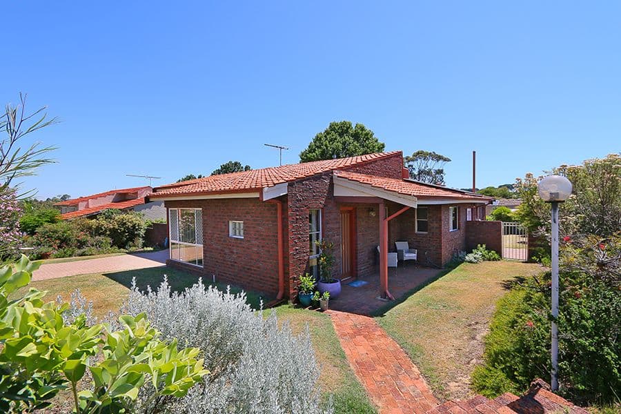 1 Aleppo Drive, Kardinya WA 6163, Kardinya - Thumbnail 2