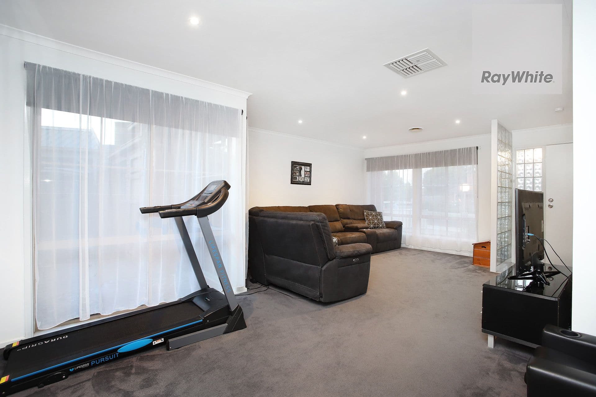 18 Gretna Close, Westmeadows VIC 3049, Westmeadows - Thumbnail 6