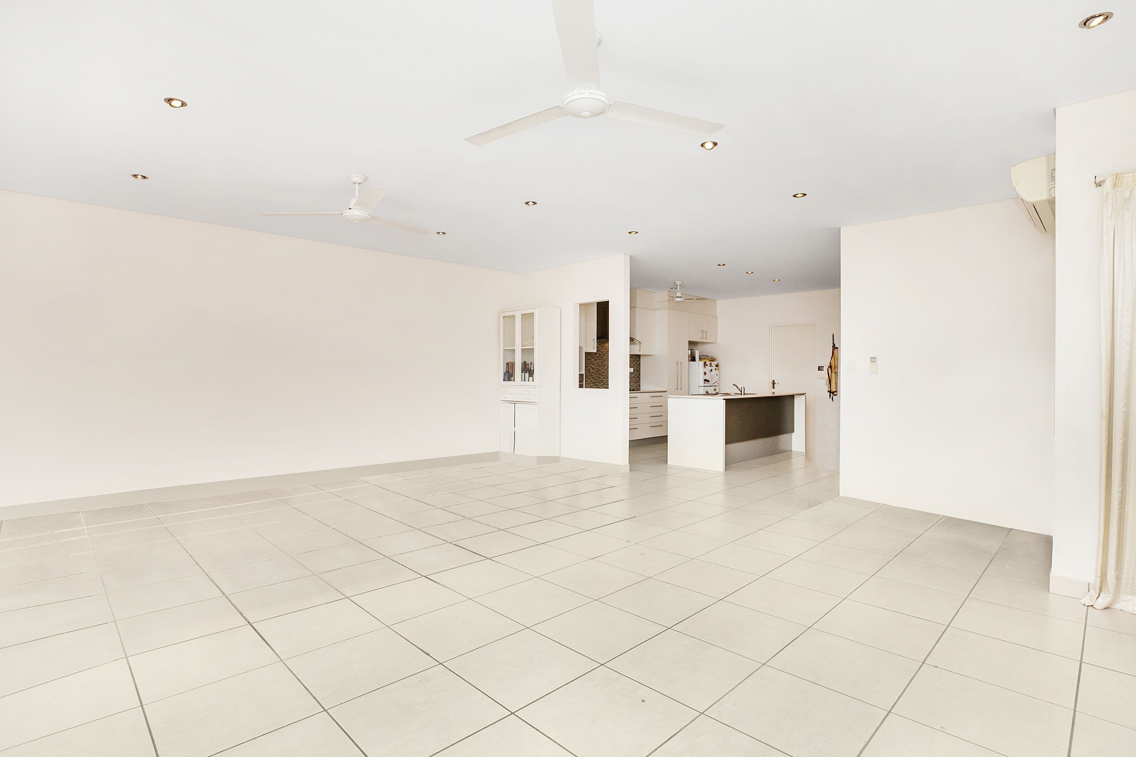 6/44 McLachlan Street, Darwin NT 0800, Darwin - Thumbnail 4