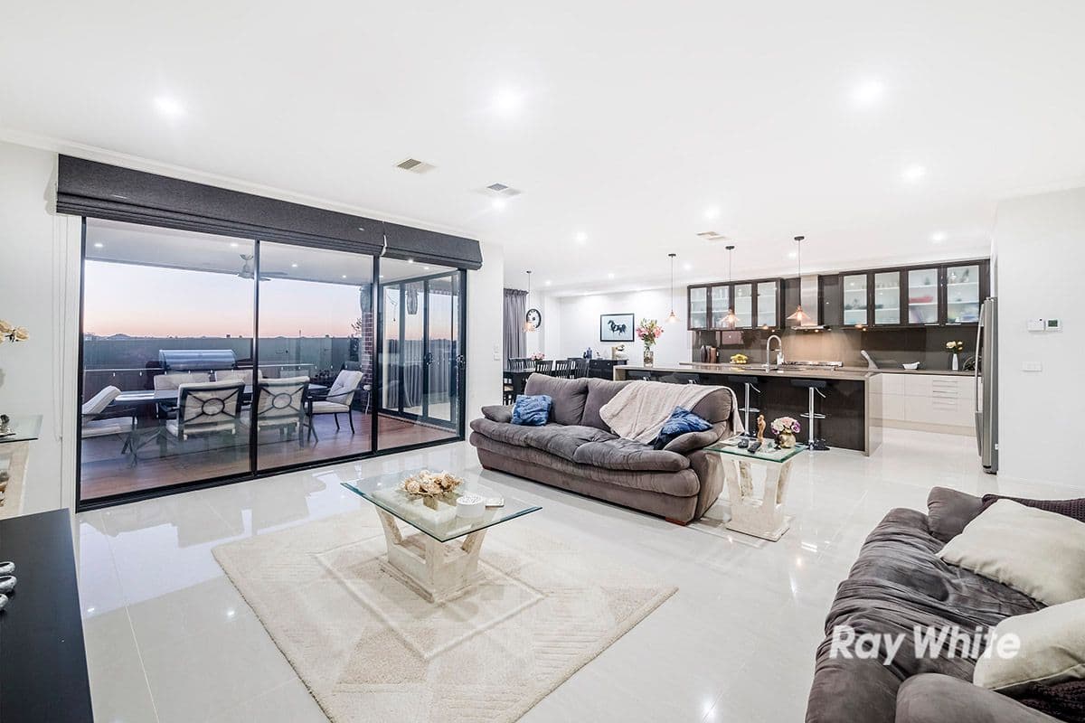38 Macumba Drive, Clyde North VIC 3978, Clyde North - Thumbnail 5