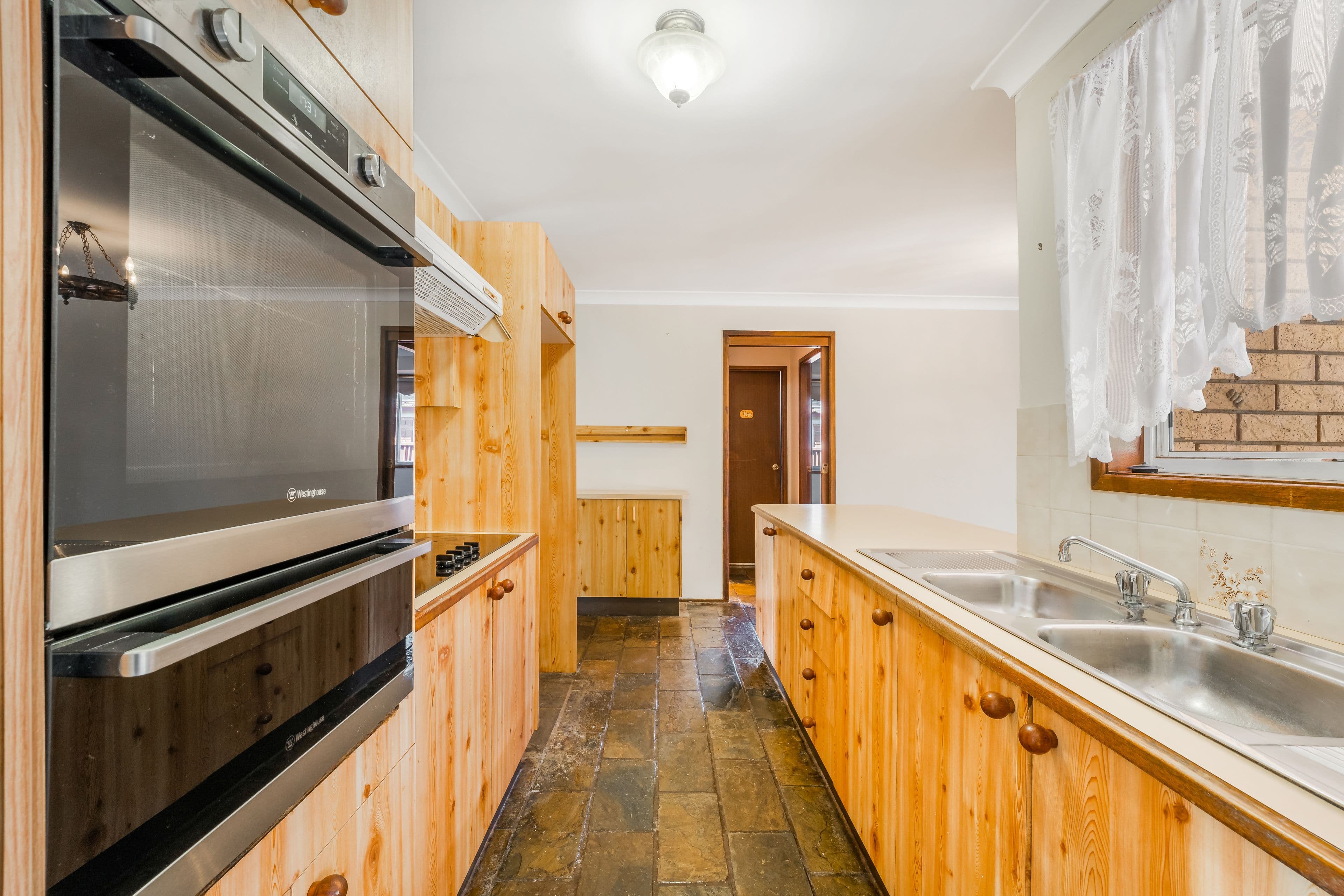 94 Wilson Road, Hinchinbrook NSW 2168, Hinchinbrook - Thumbnail 7