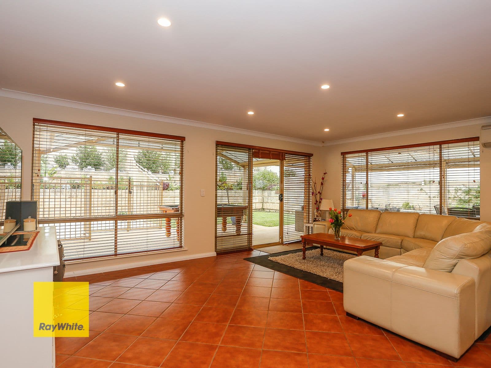 44 Harman Road, Sorrento WA 6020, Sorrento - Thumbnail 7