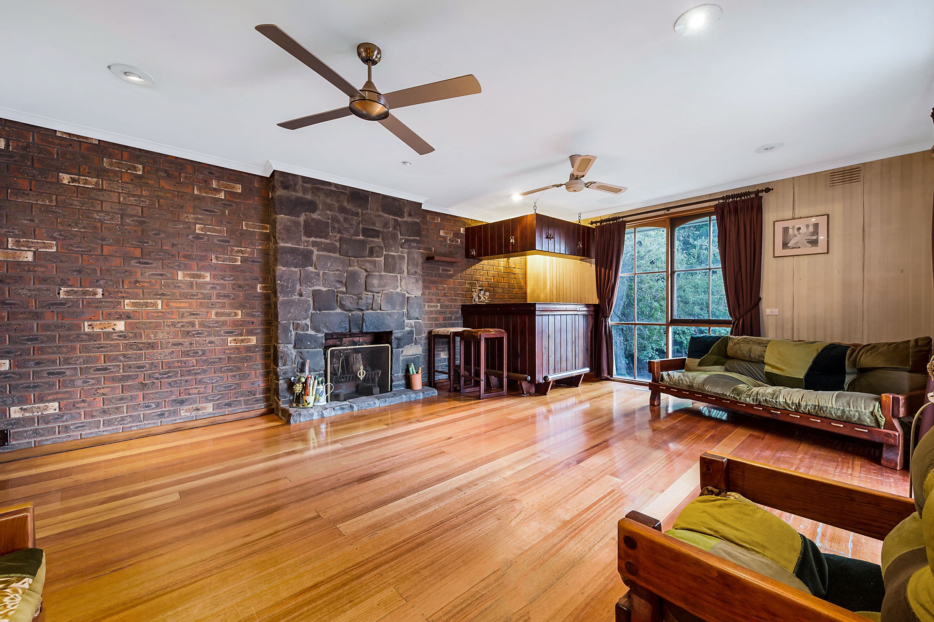 50 Tiverton Drive, Mulgrave VIC 3170, Mulgrave - Thumbnail 3