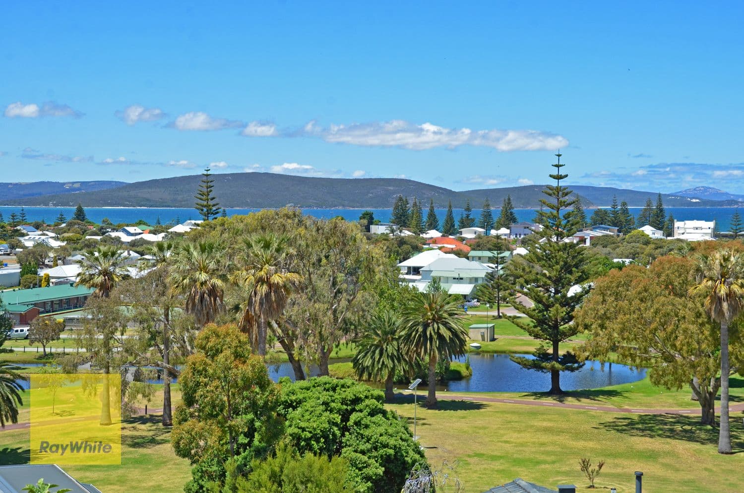 52 Wylie Crescent, Middleton Beach WA 6330, Middleton Beach - Image 1