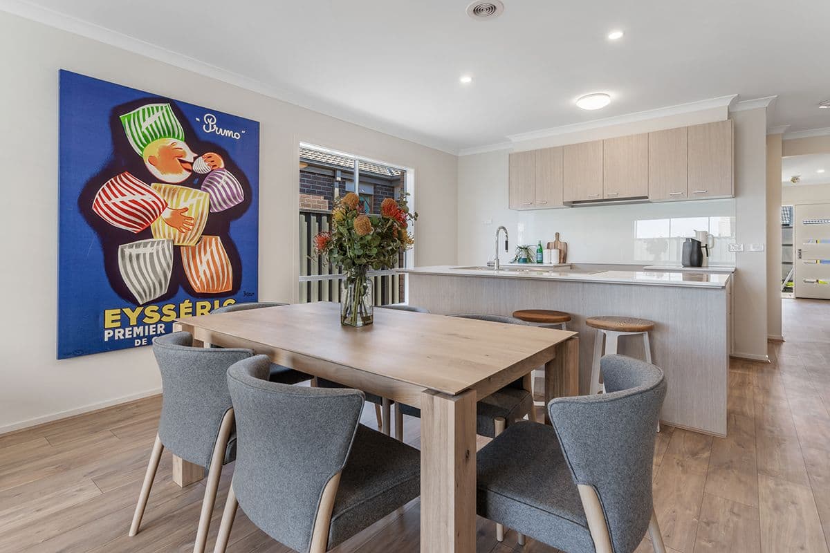9 Featherwood Crescent, Craigieburn VIC 3064, Craigieburn - Thumbnail 7