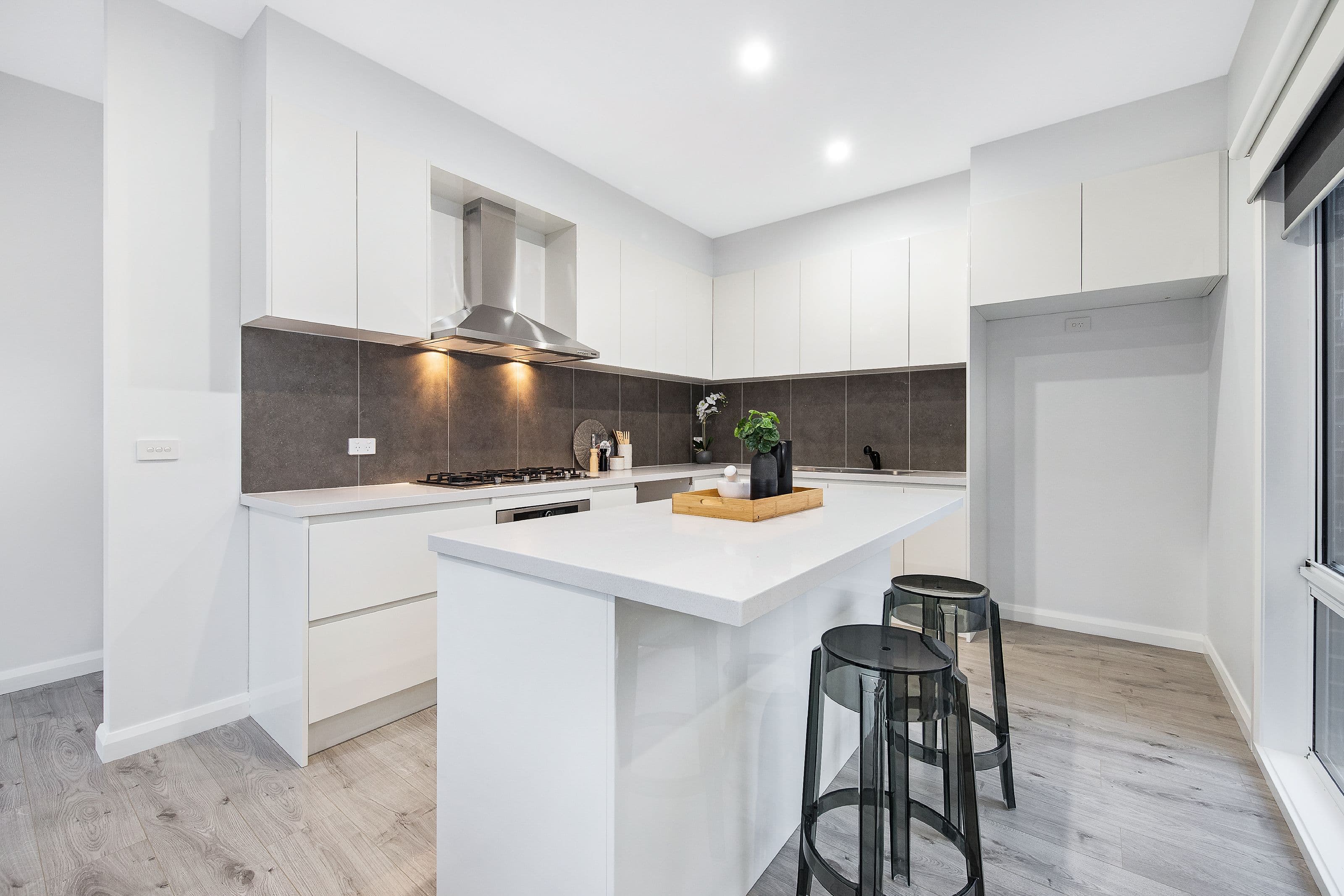 18 Lotus Crescent, Mulgrave VIC 3170, Mulgrave - Thumbnail 2