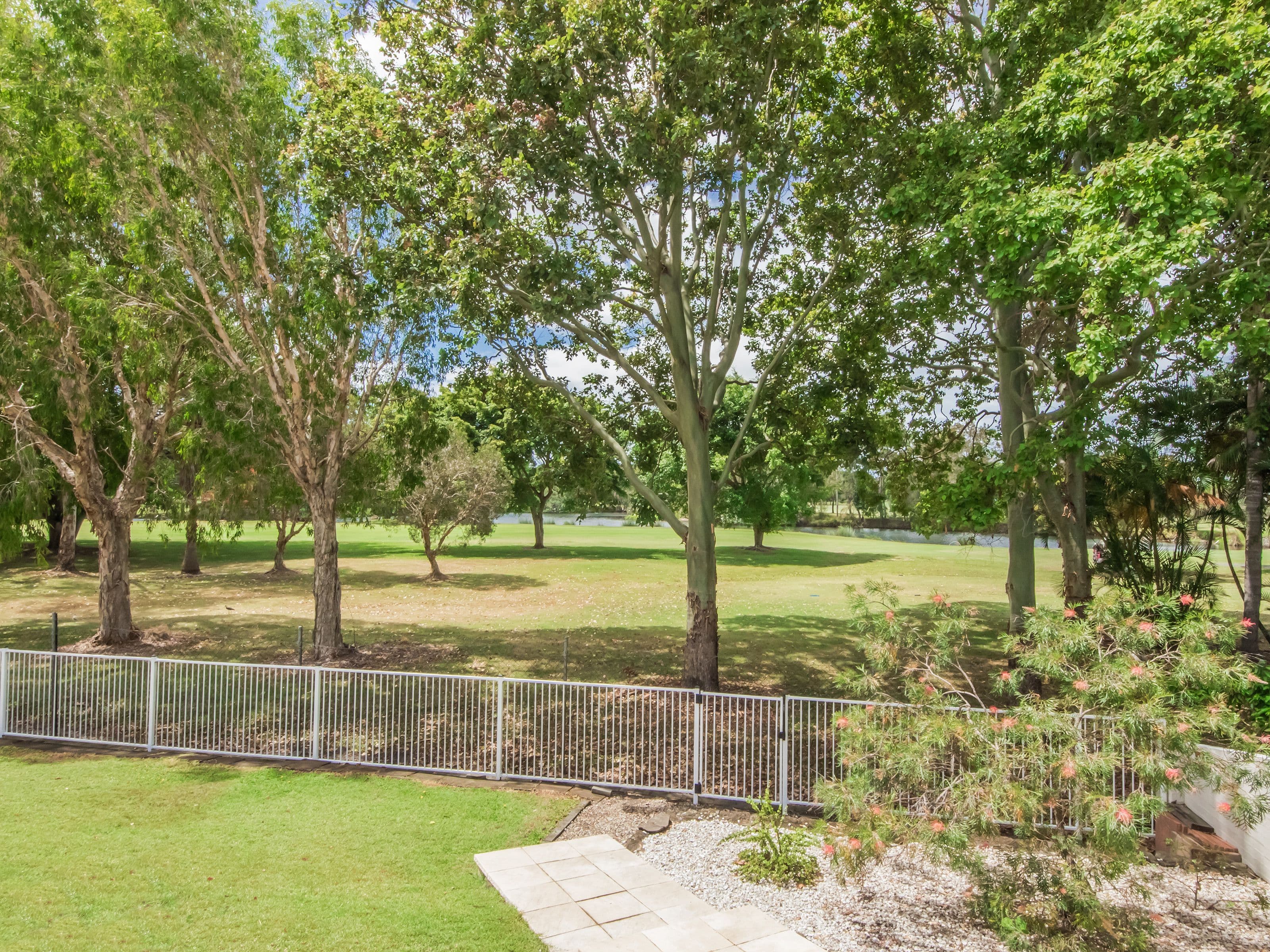 71 Santa Cruz Boulevard, Clear Island Waters QLD 4226, Clear Island Waters - Thumbnail 2