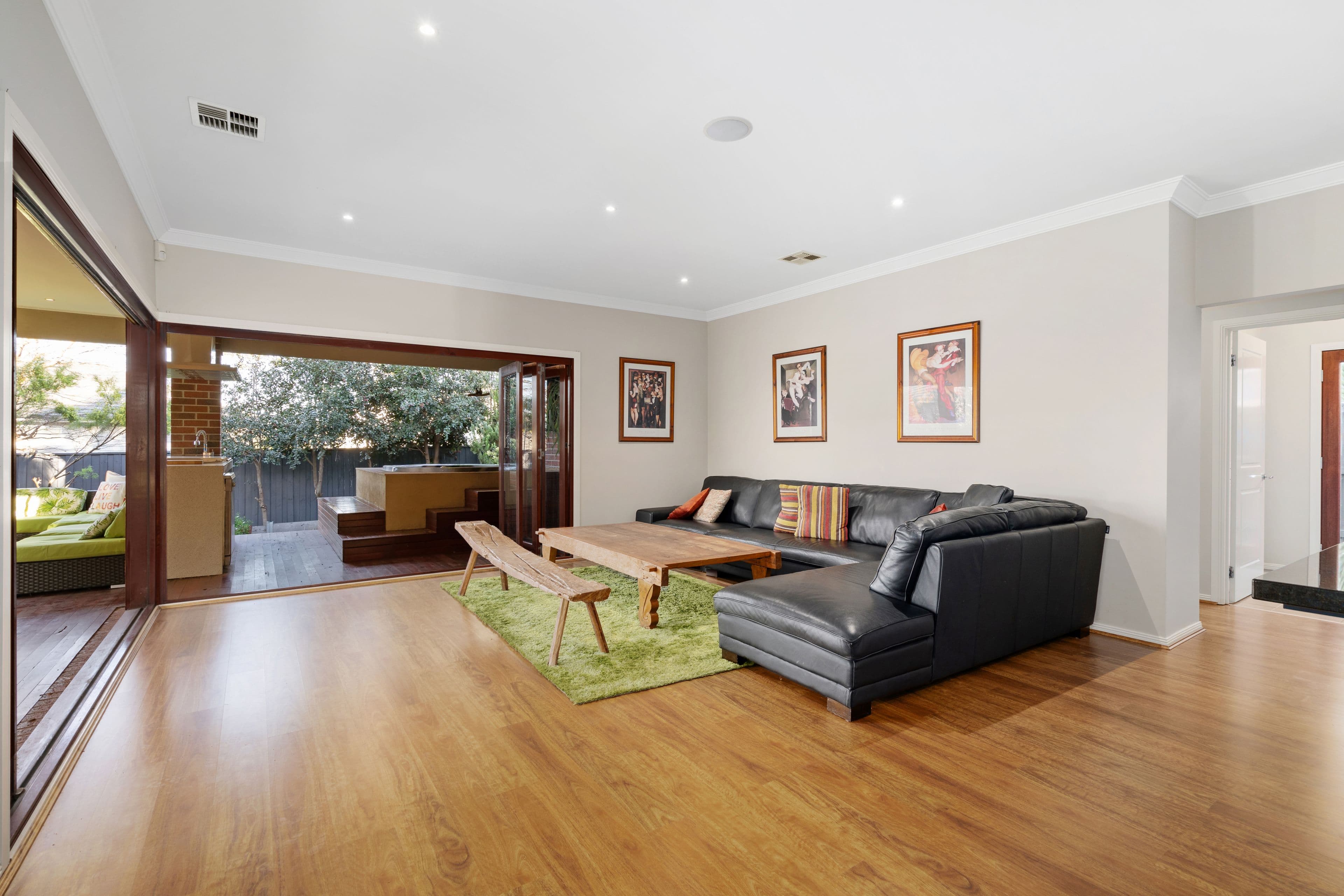 33 Fitzjohns Drive, Bundoora VIC 3083, Bundoora - Thumbnail 6