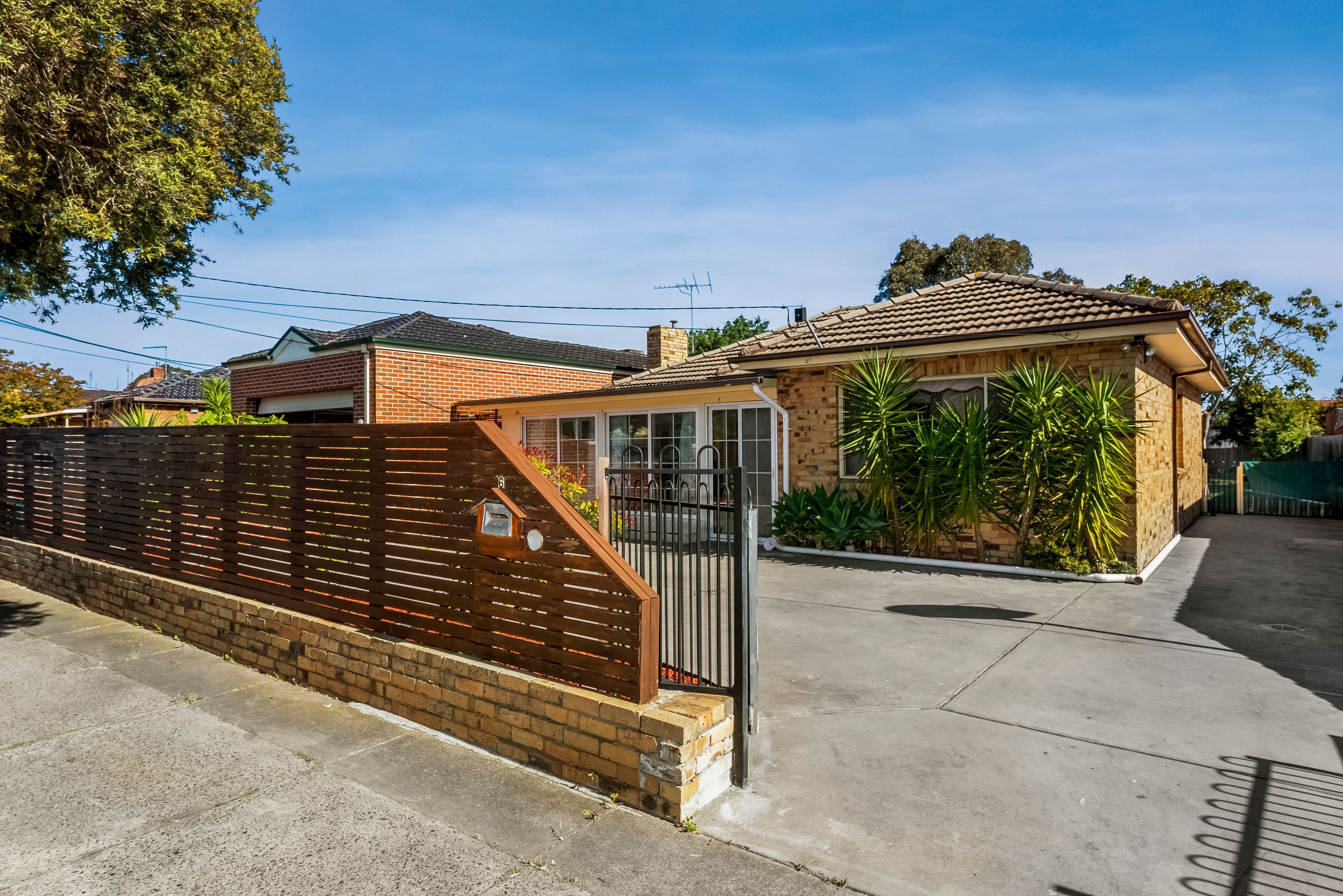 6 Linda Street, Clayton South VIC 3169, Clayton South - Image 1