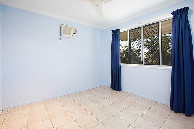 137 Hartley Street, Zilzie QLD 4710, Zilzie - Thumbnail 4