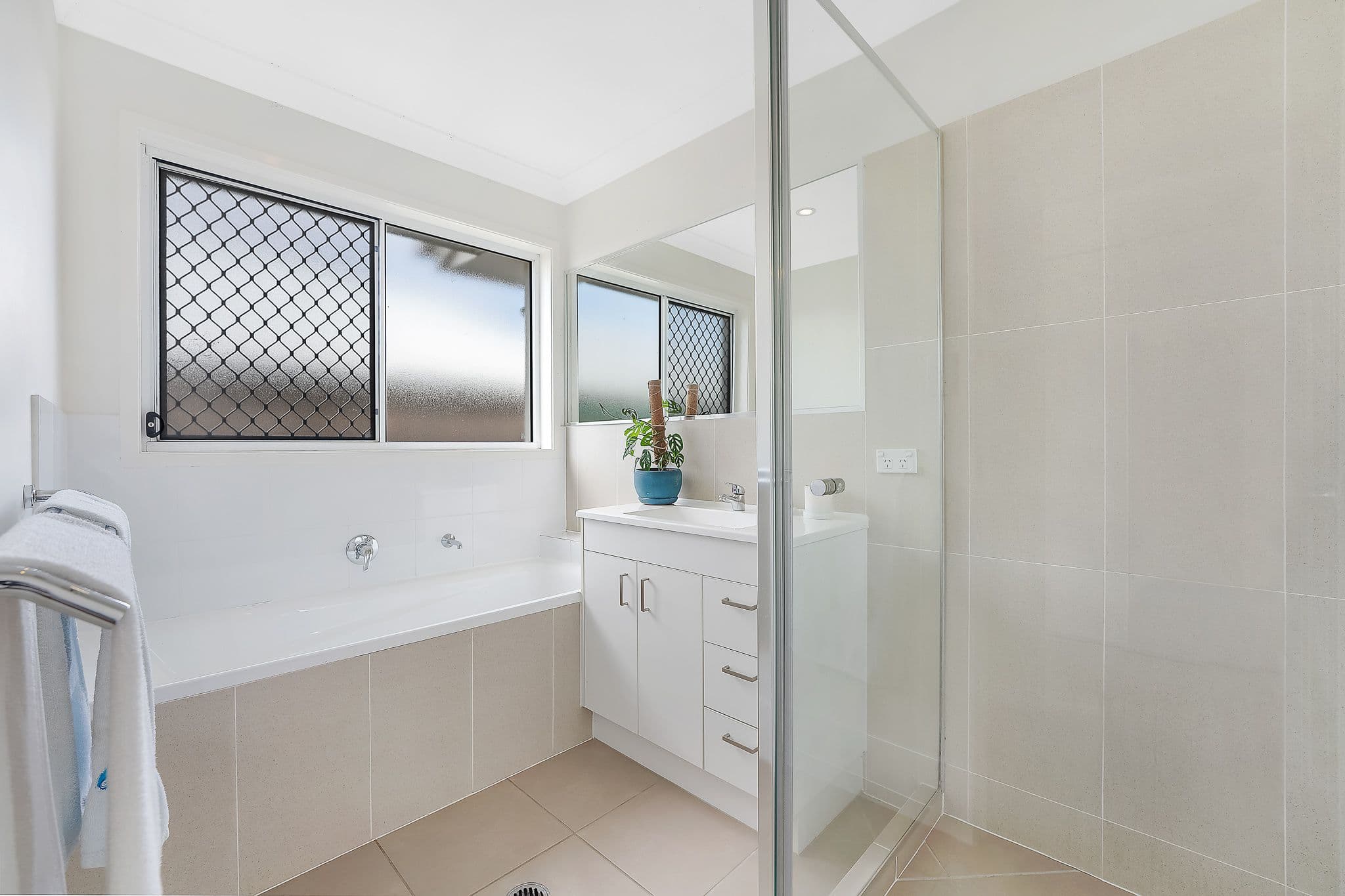 9 Troon Street, North Lakes QLD 4509, North Lakes - Thumbnail 6