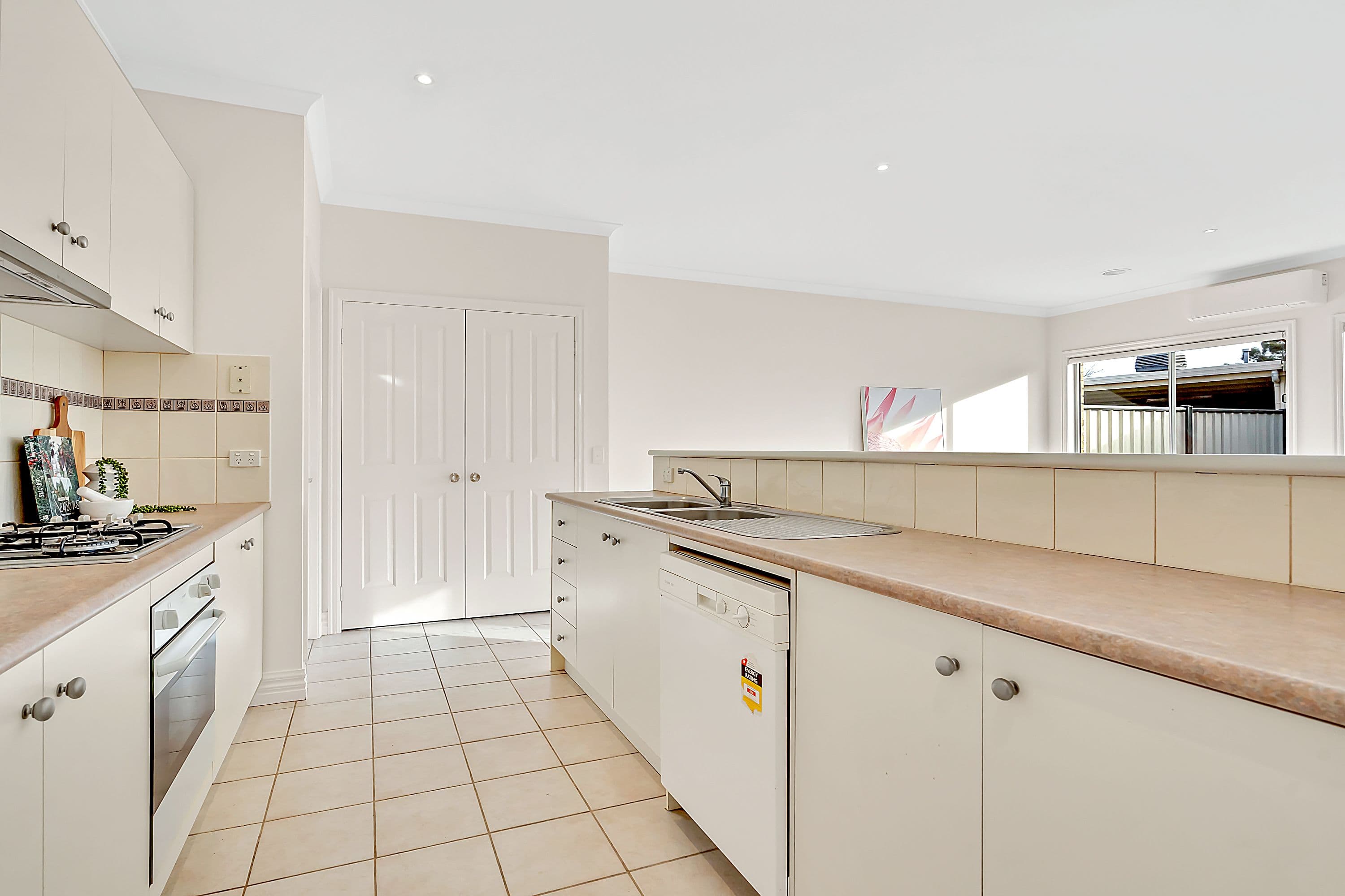 25 Grenville Terrace, Roxburgh Park VIC 3064, Roxburgh Park - Thumbnail 6
