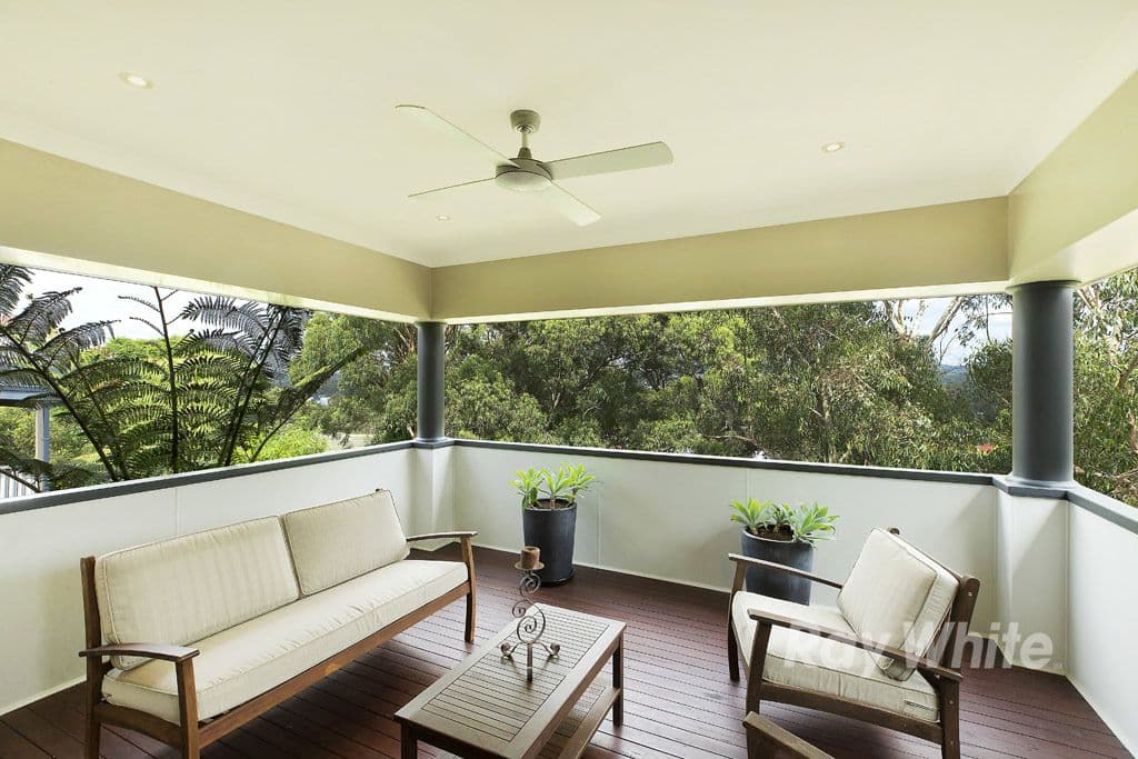 20 Sandra Street, Fennell Bay - Image 1