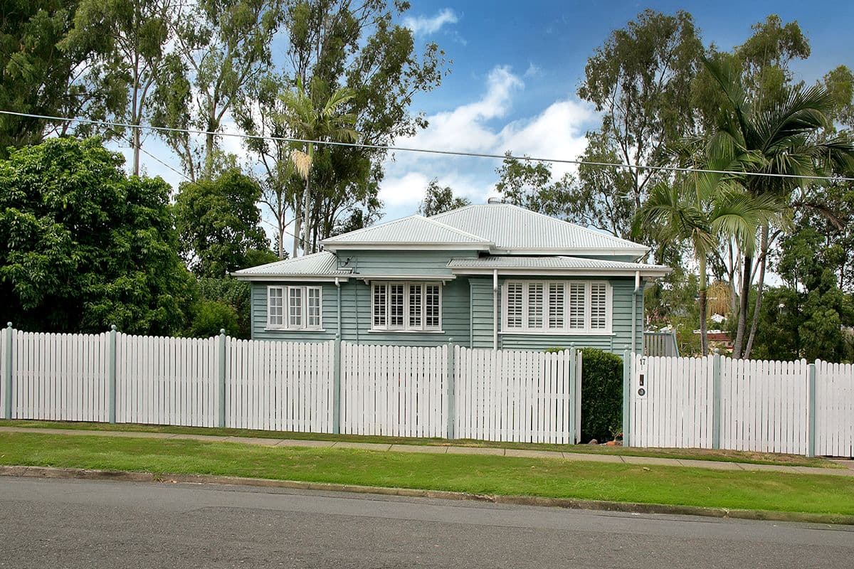 17 Woodlea Street, Moorooka QLD 4105, Moorooka - Image 1